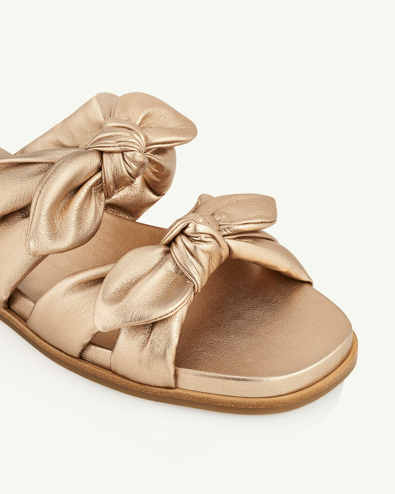 Very Bow Tie Footbed 6