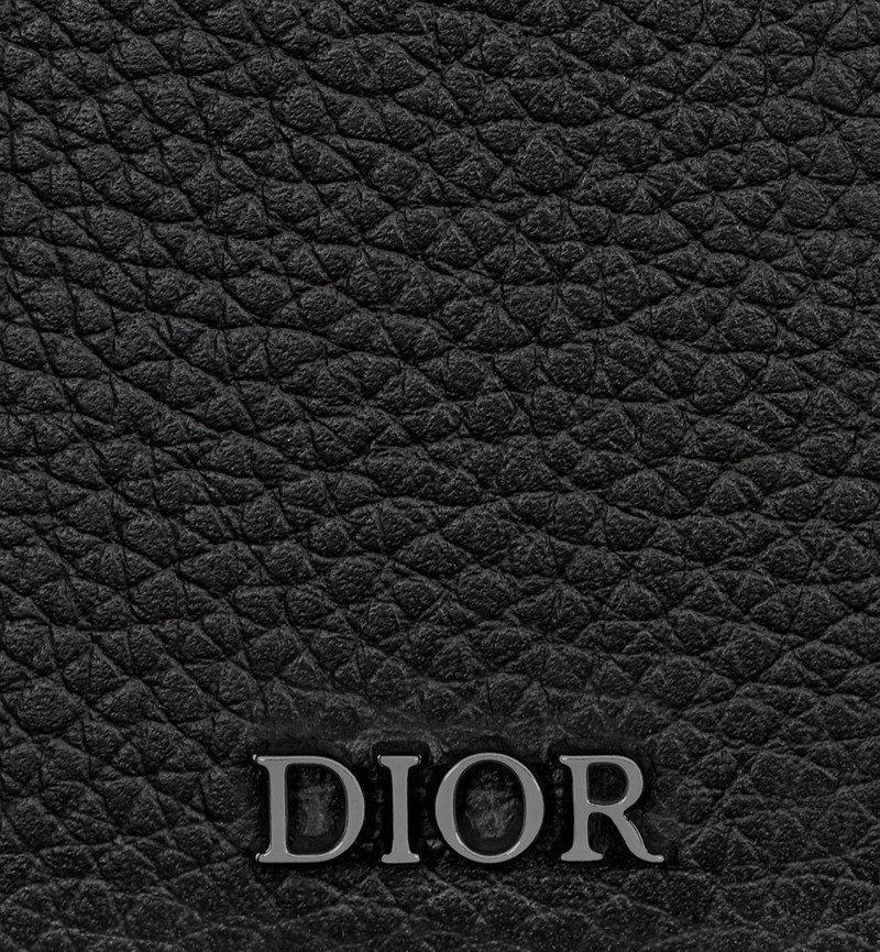 Dior Saddle Magnetic Card Holder outlook