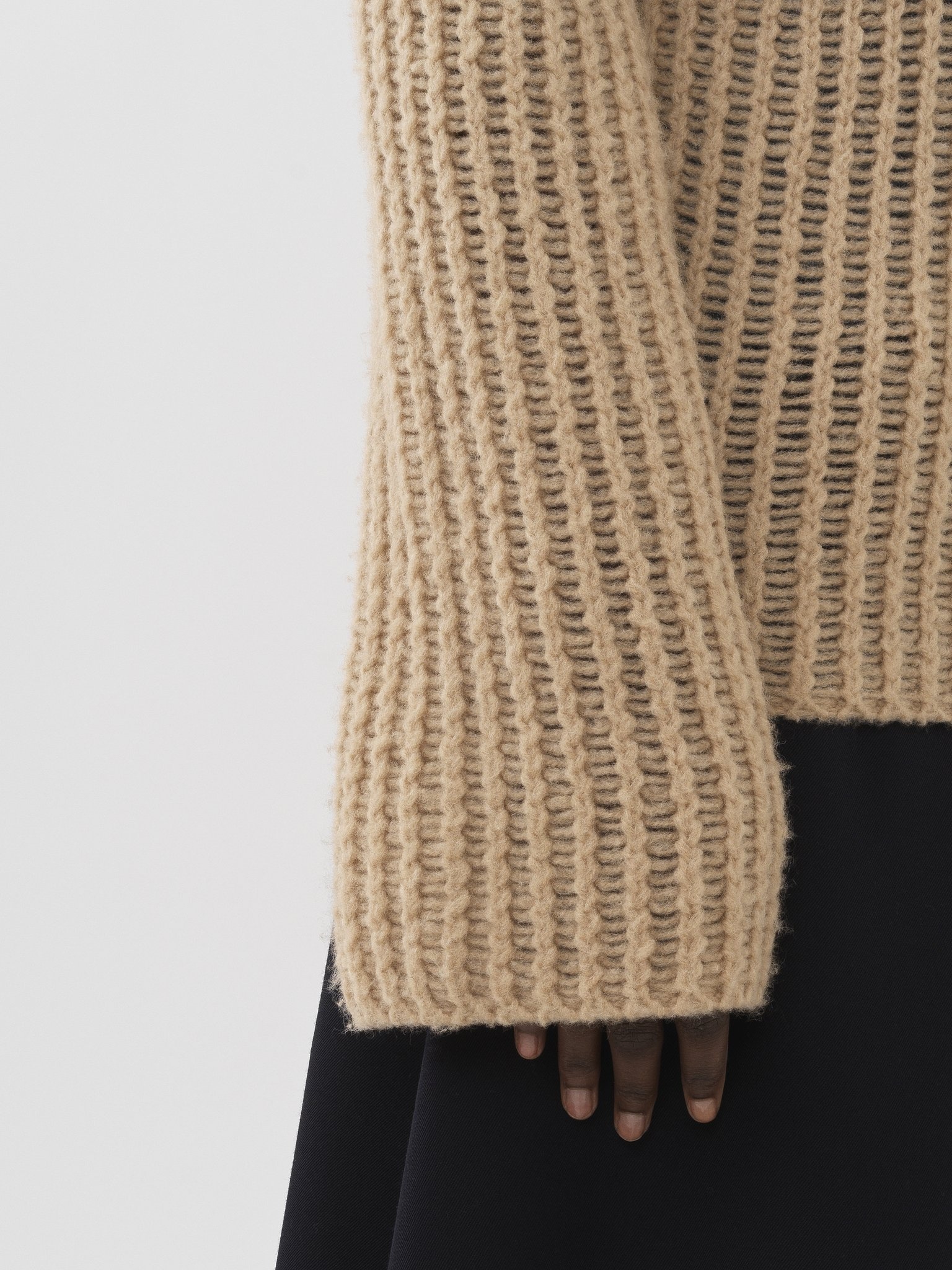 AMPLE CREW-NECK SWEATER - 7