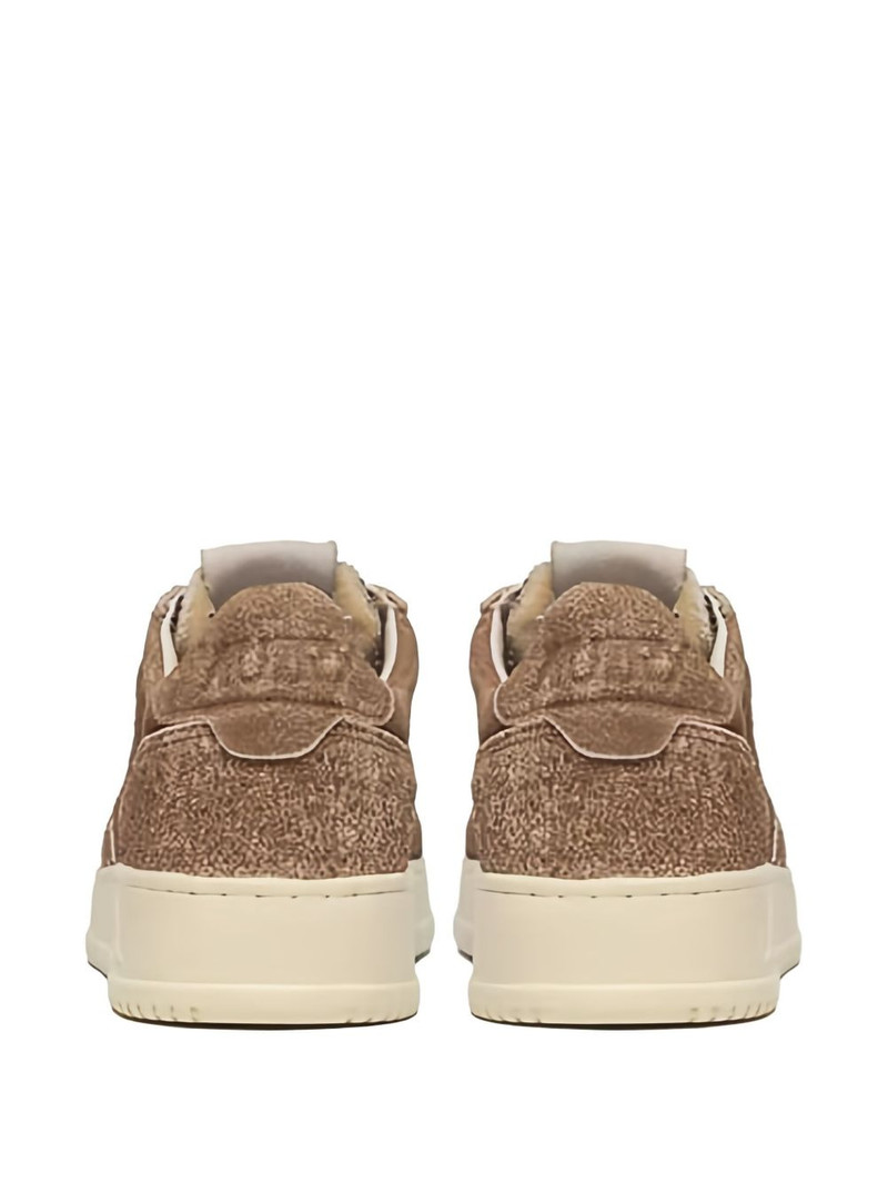 AUTRY Medalist low-top sneakers outlook