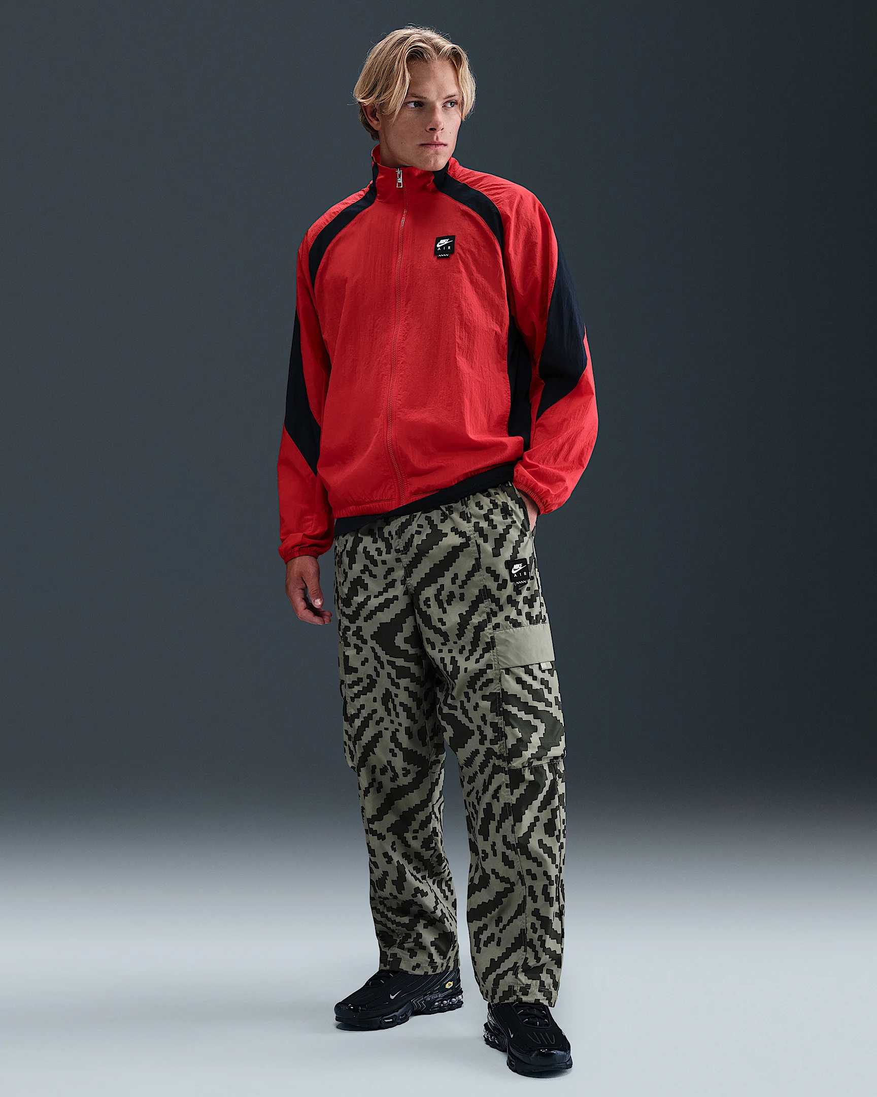 Nike Air Men's Woven Cargo Pants - 1