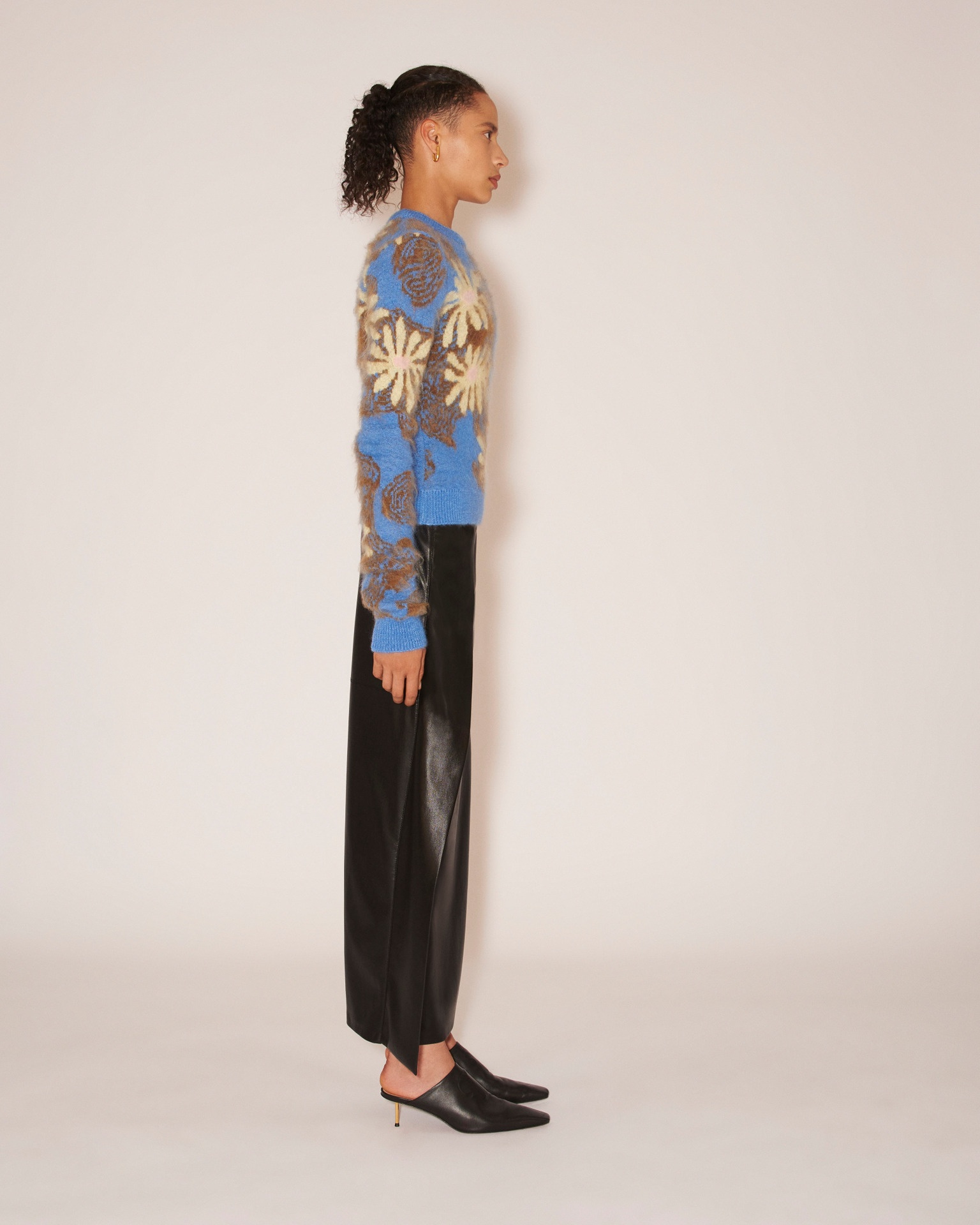 ELOISE - Brushed alpaca floral crew neck sweater - Blue - 4