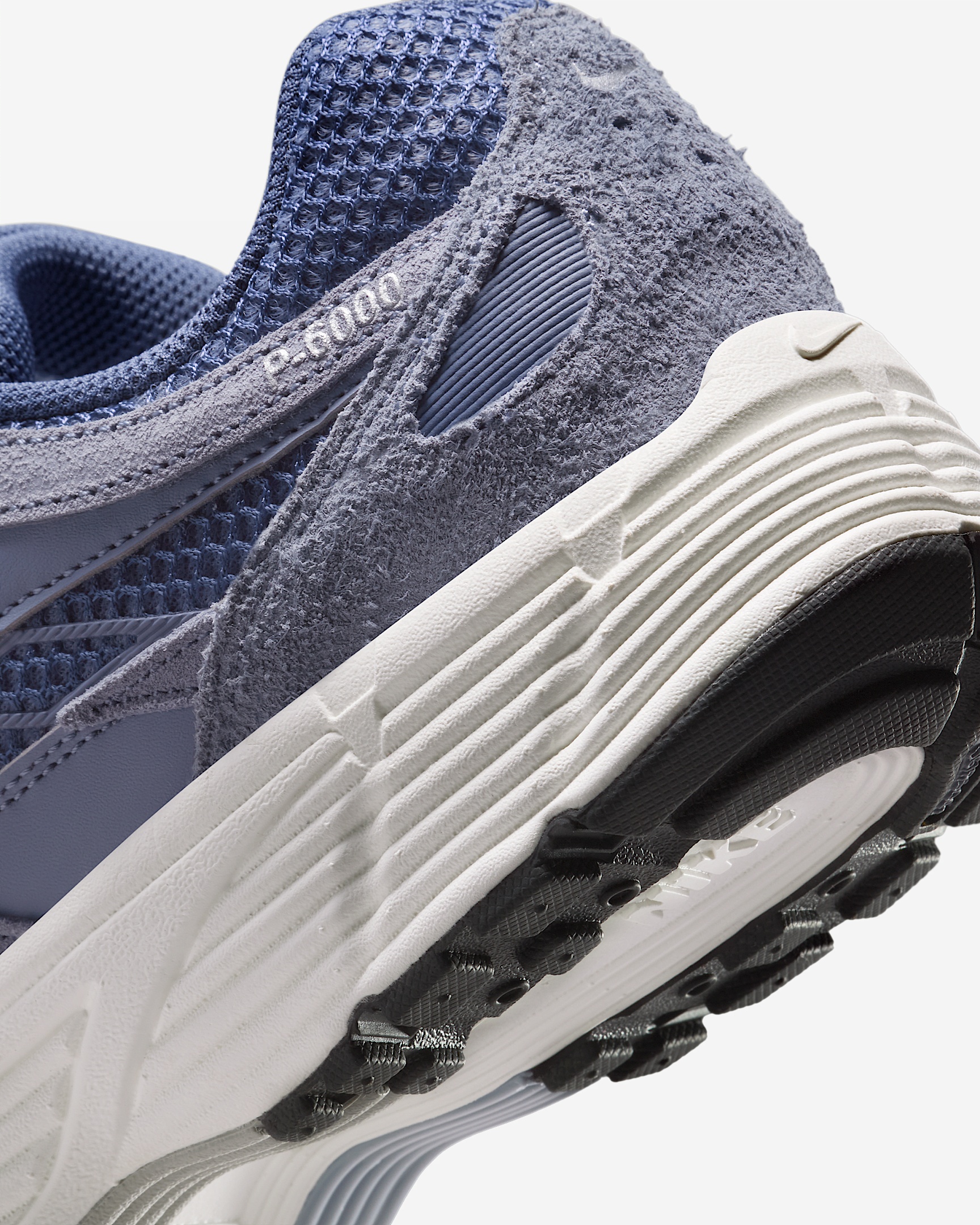 Nike P-6000 SE Men's Shoes - 8