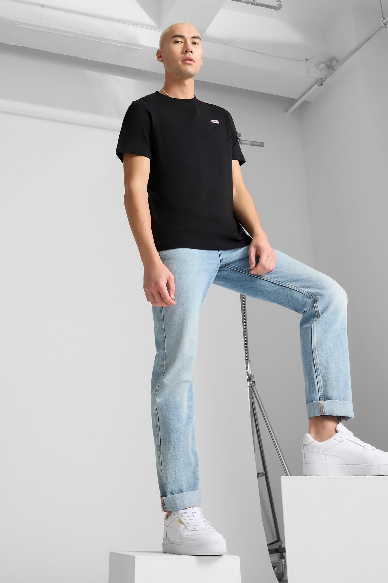 WARDROBE ESSENTIALS Suede Logo Men's Tee - 5