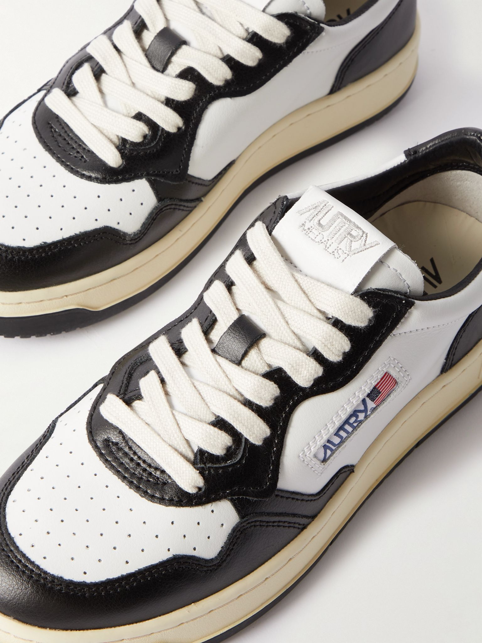 Medalist Two-Tone Leather Sneakers White - 6