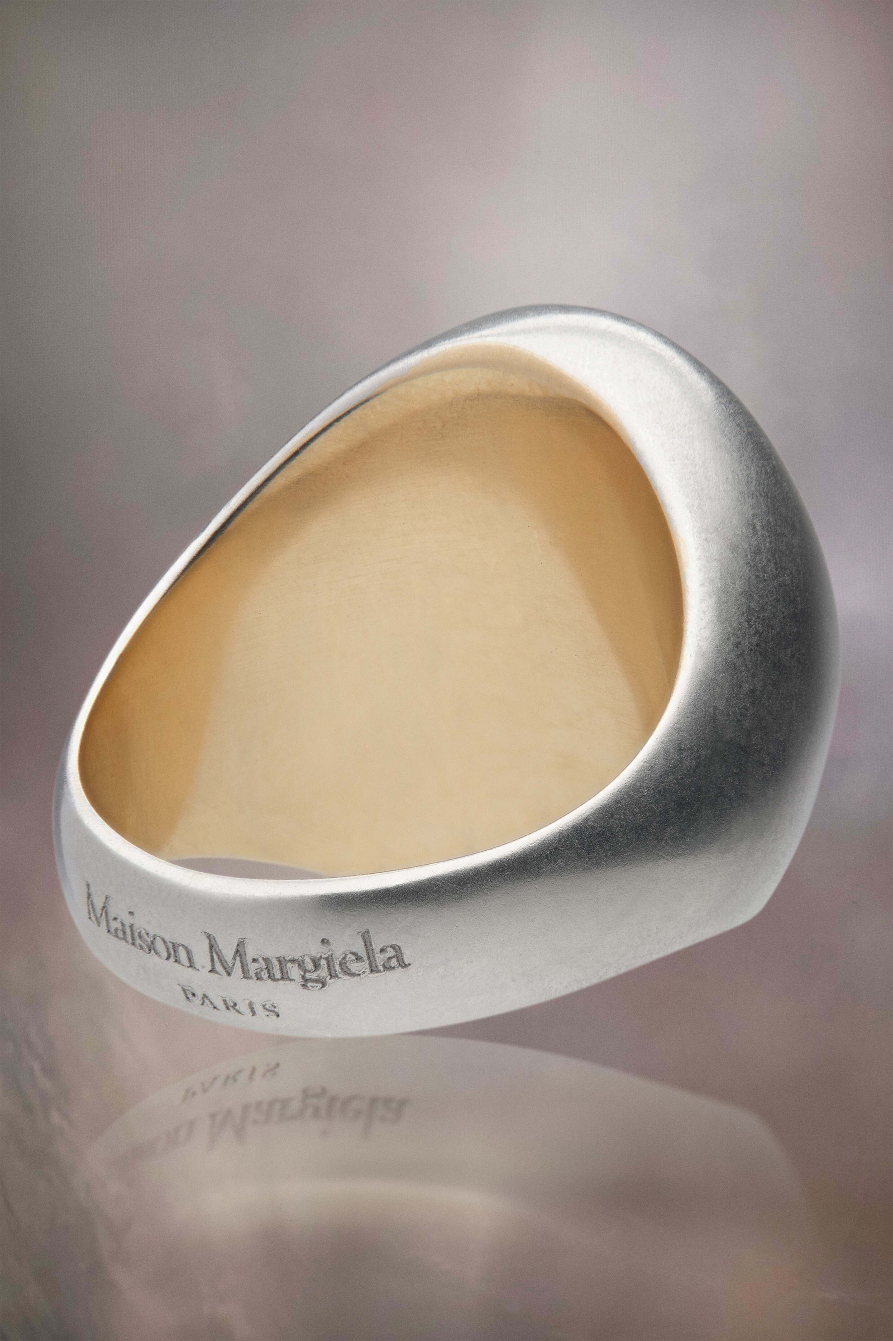 Oval chevalier ring - 3