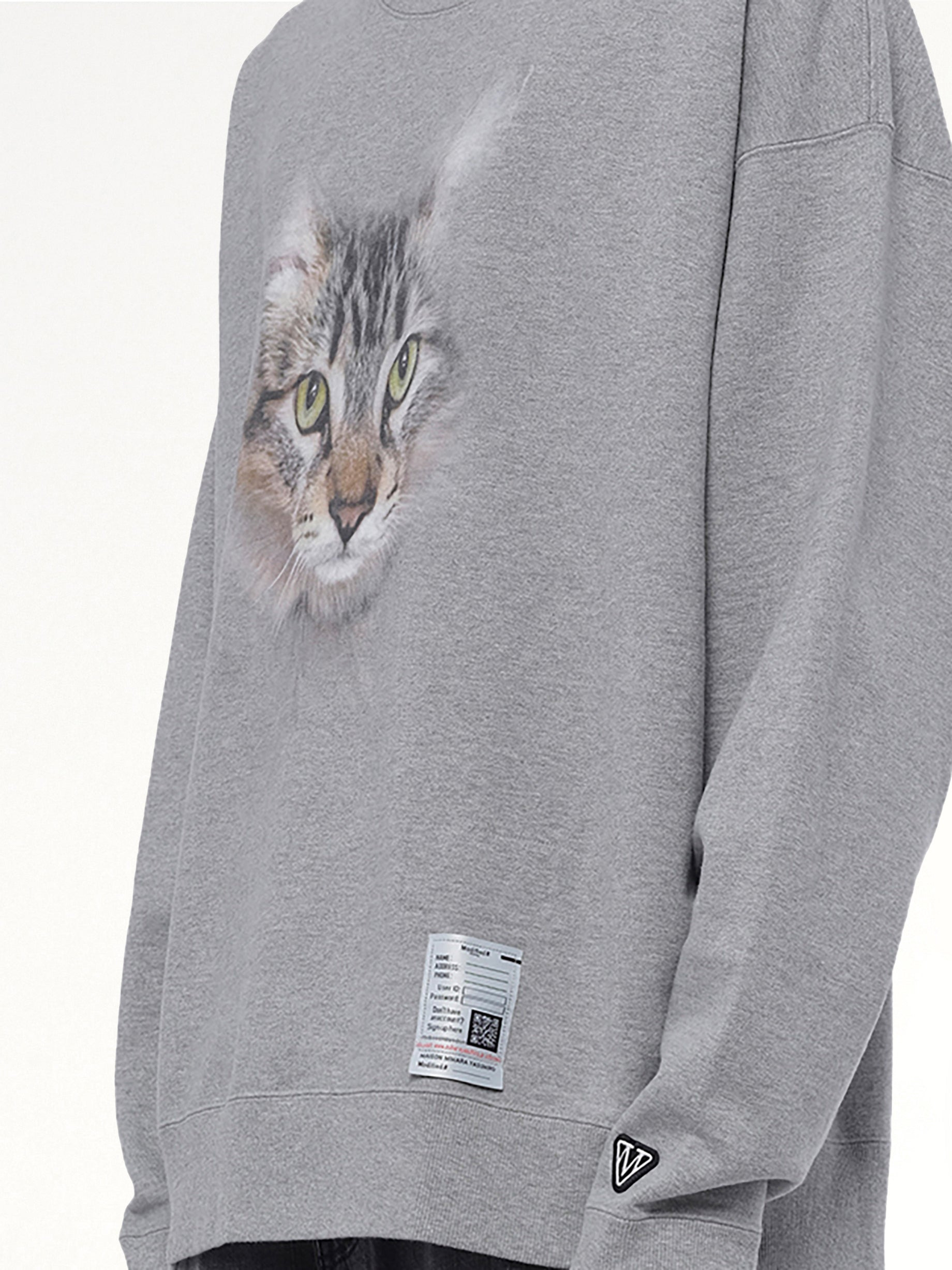 Cat Printed Pullover in Gray - 3