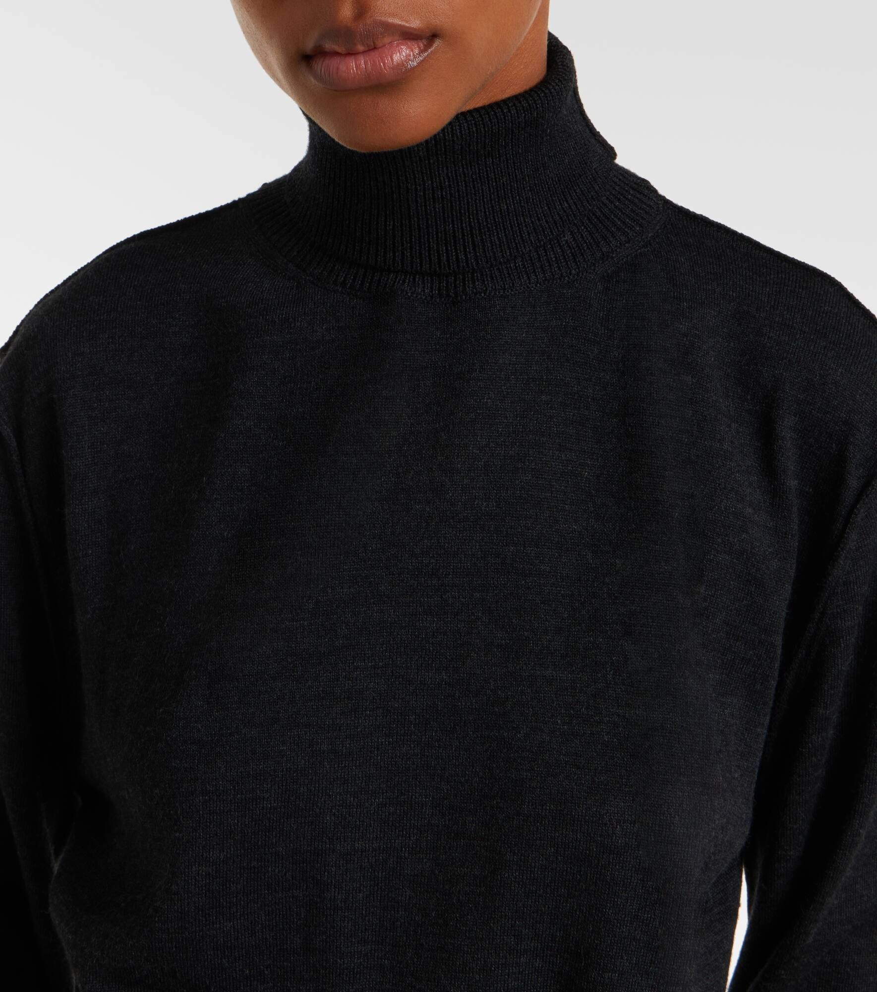 Turtleneck wool-blend midi dress - 4