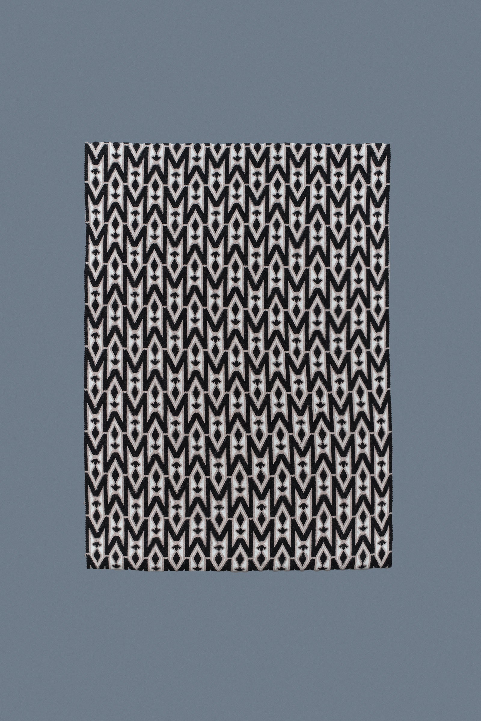 JUNO-MGZ Knit Merino Wool Monogram Scarf - 1