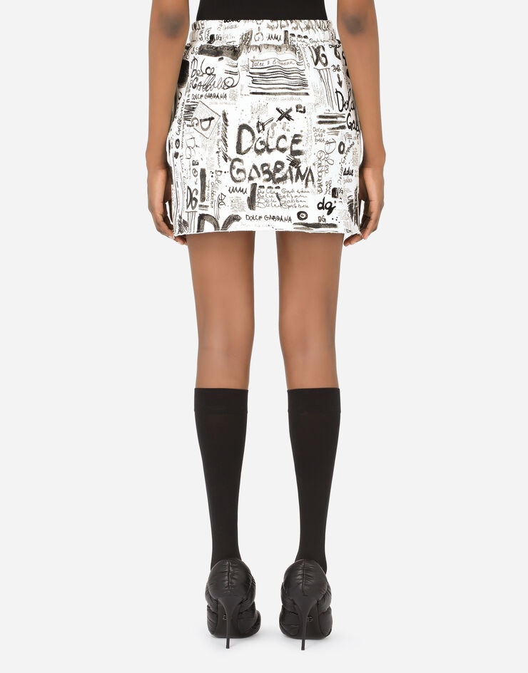 Fleece miniskirt with DG graffiti print - 2