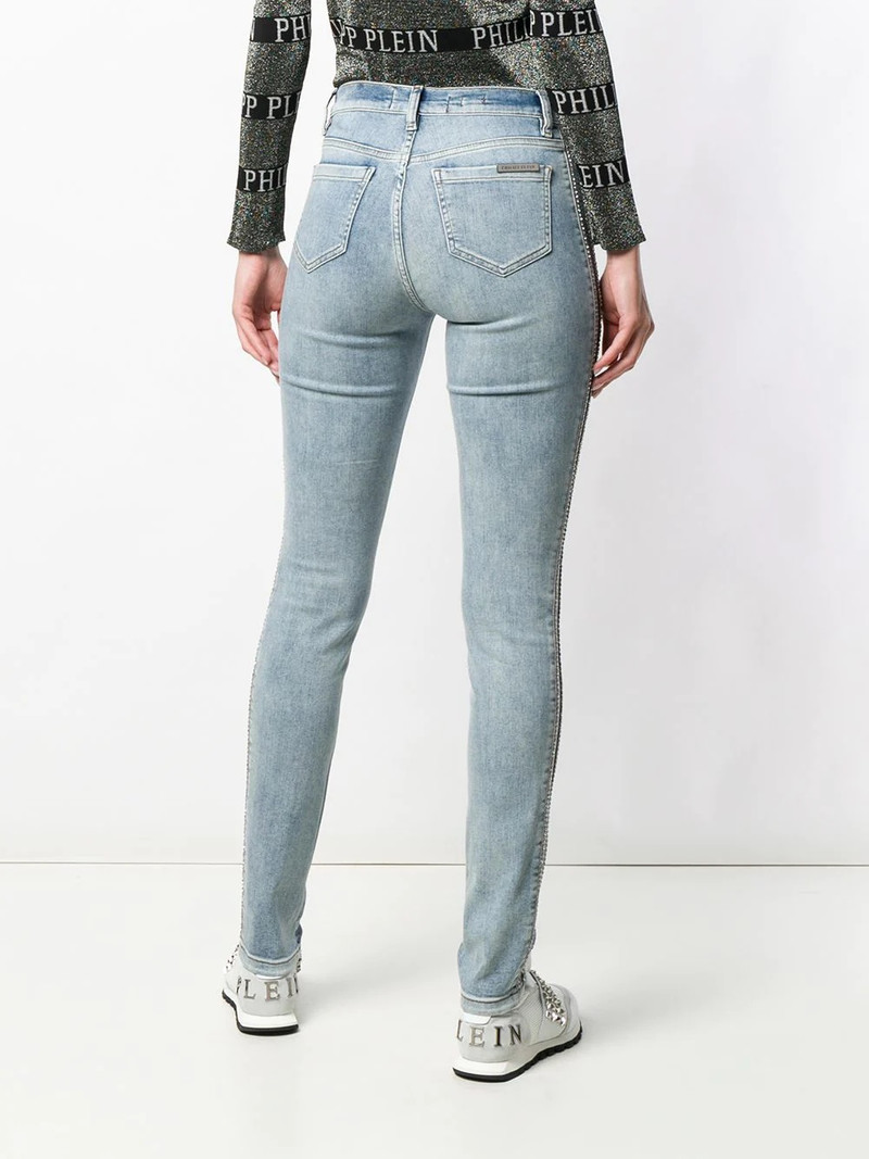 distressed skinny jeans 4