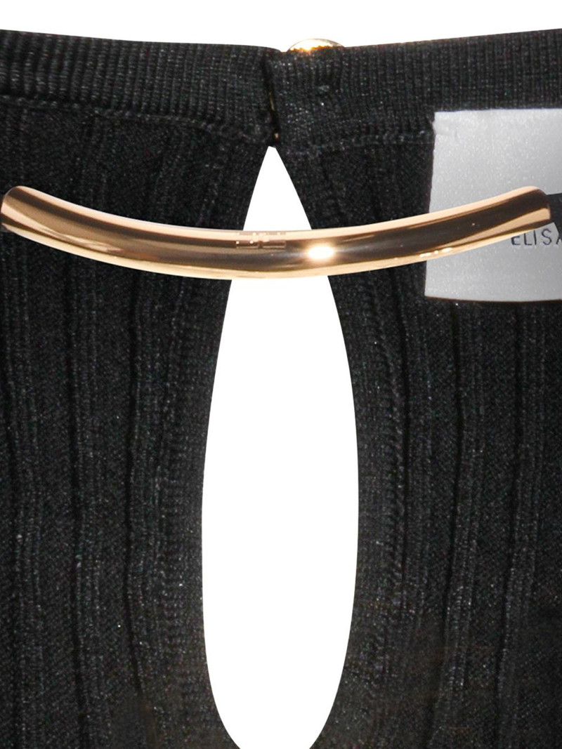 metal detail keyhole top 3