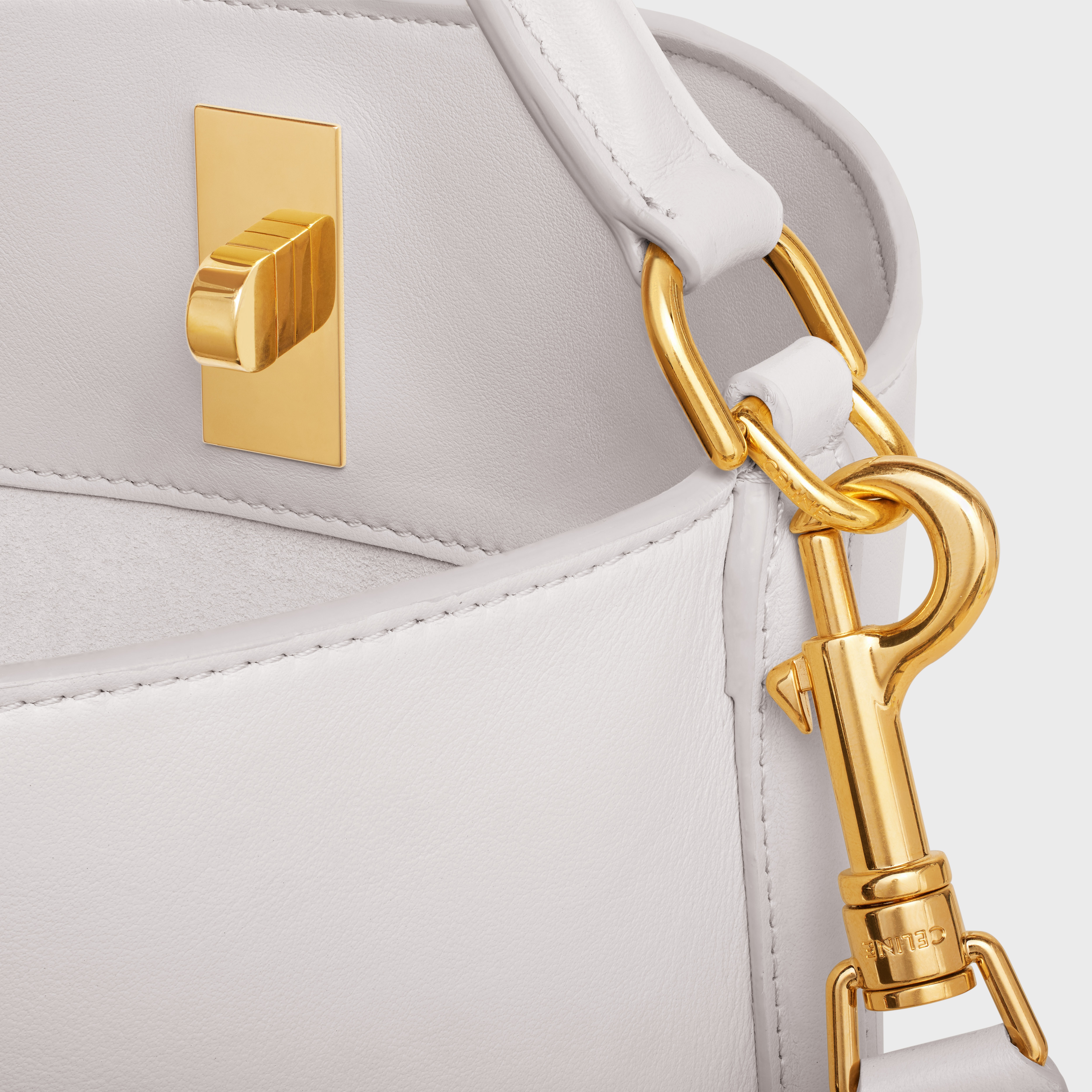 Bucket 16 Bag in Smooth Calfskin - 4