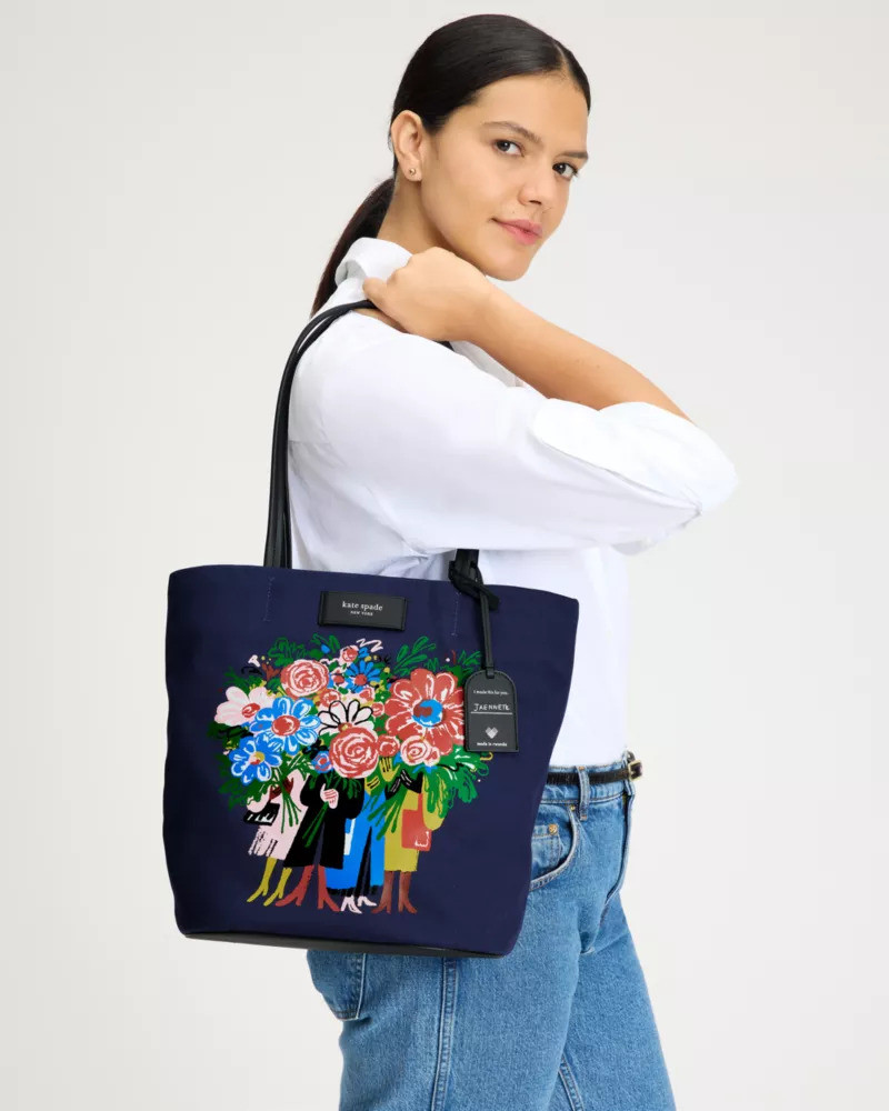 kate spade On Purpose Bouquet Canvas Large Tote outlook