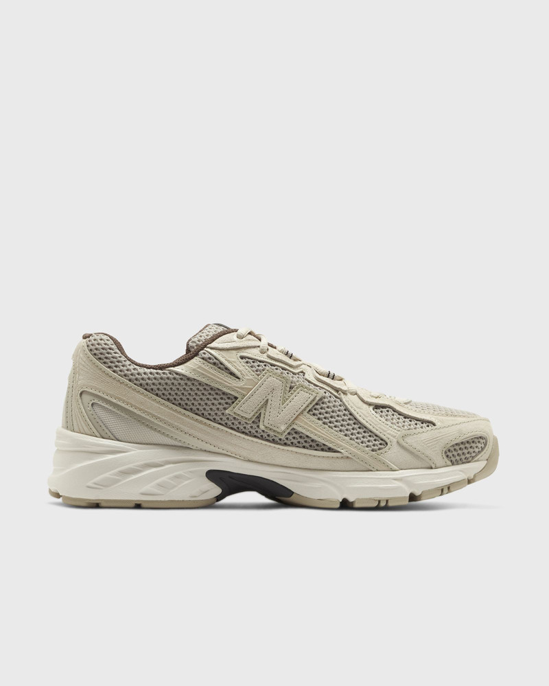 New Balance 740 outlook