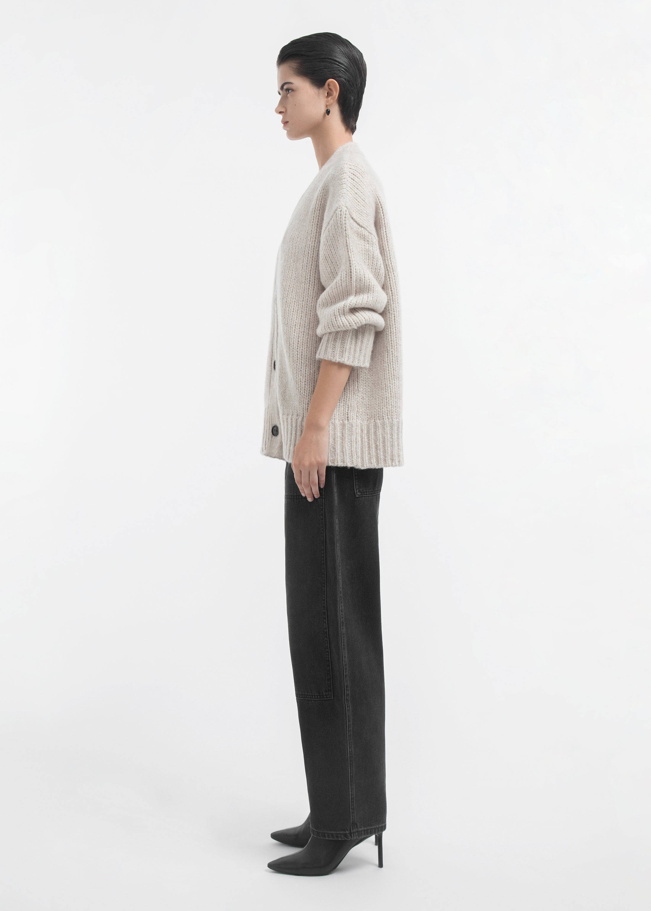 Boyfriend Cardigan in Cashmere - 3
