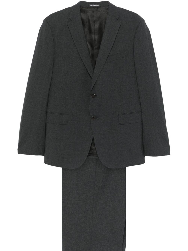 single-breasted slim suit 1