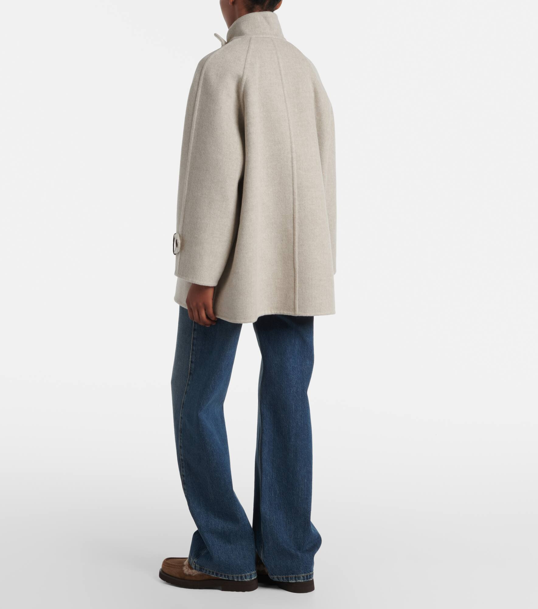 Double-breasted wool and cashmere coat - 3