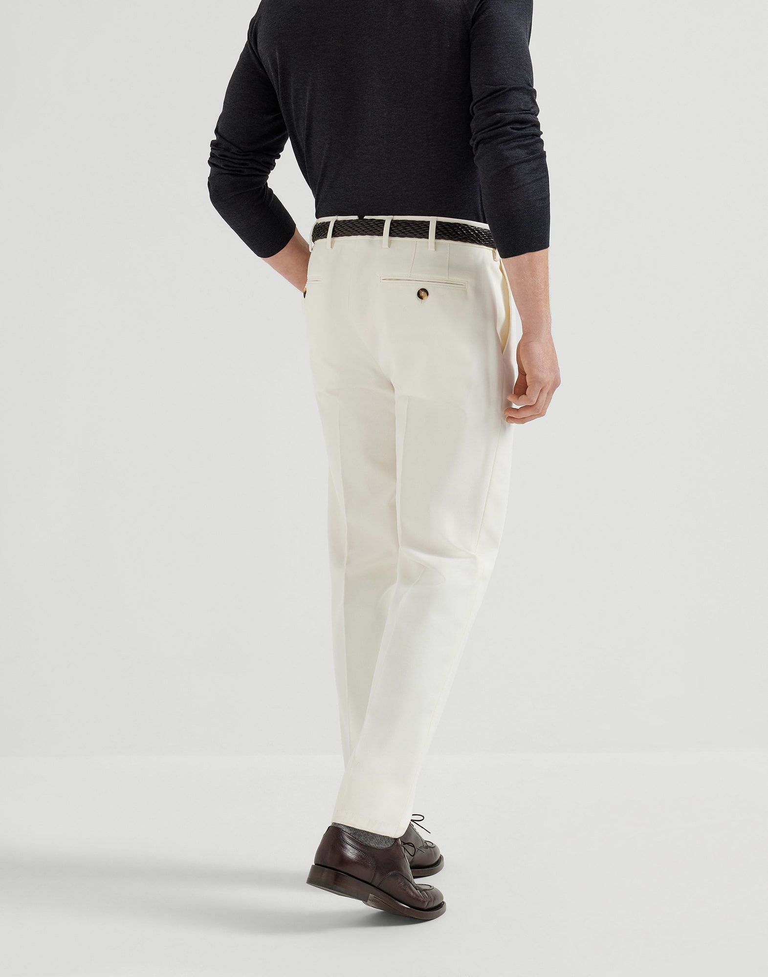 Cotton and virgin wool gabardine Italian fit trousers - 2