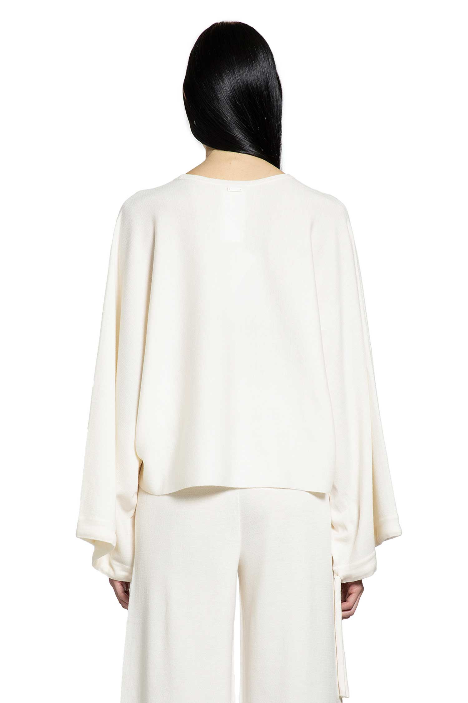 Fine Wool Yarn Sweater - 3