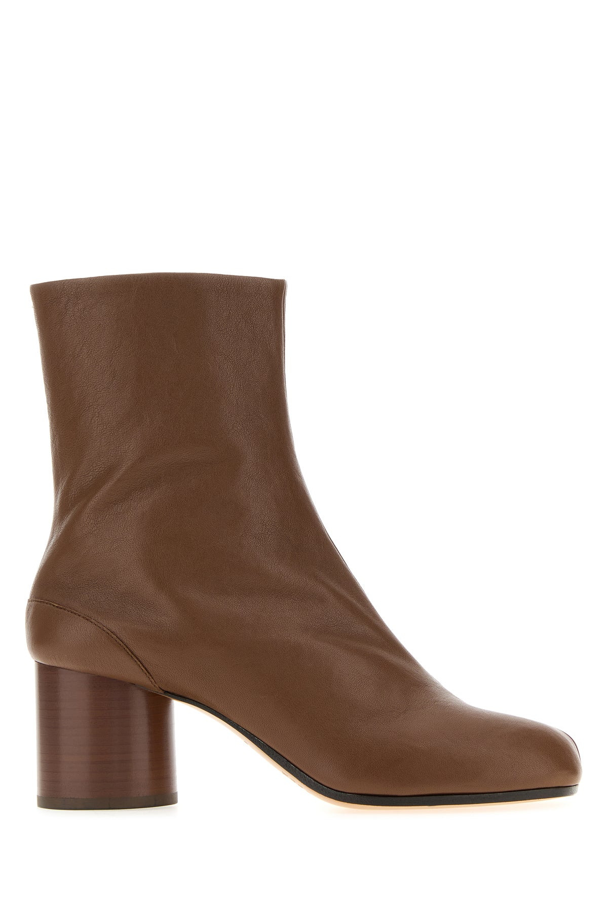 Brown leather Tabi ankle boots - 1