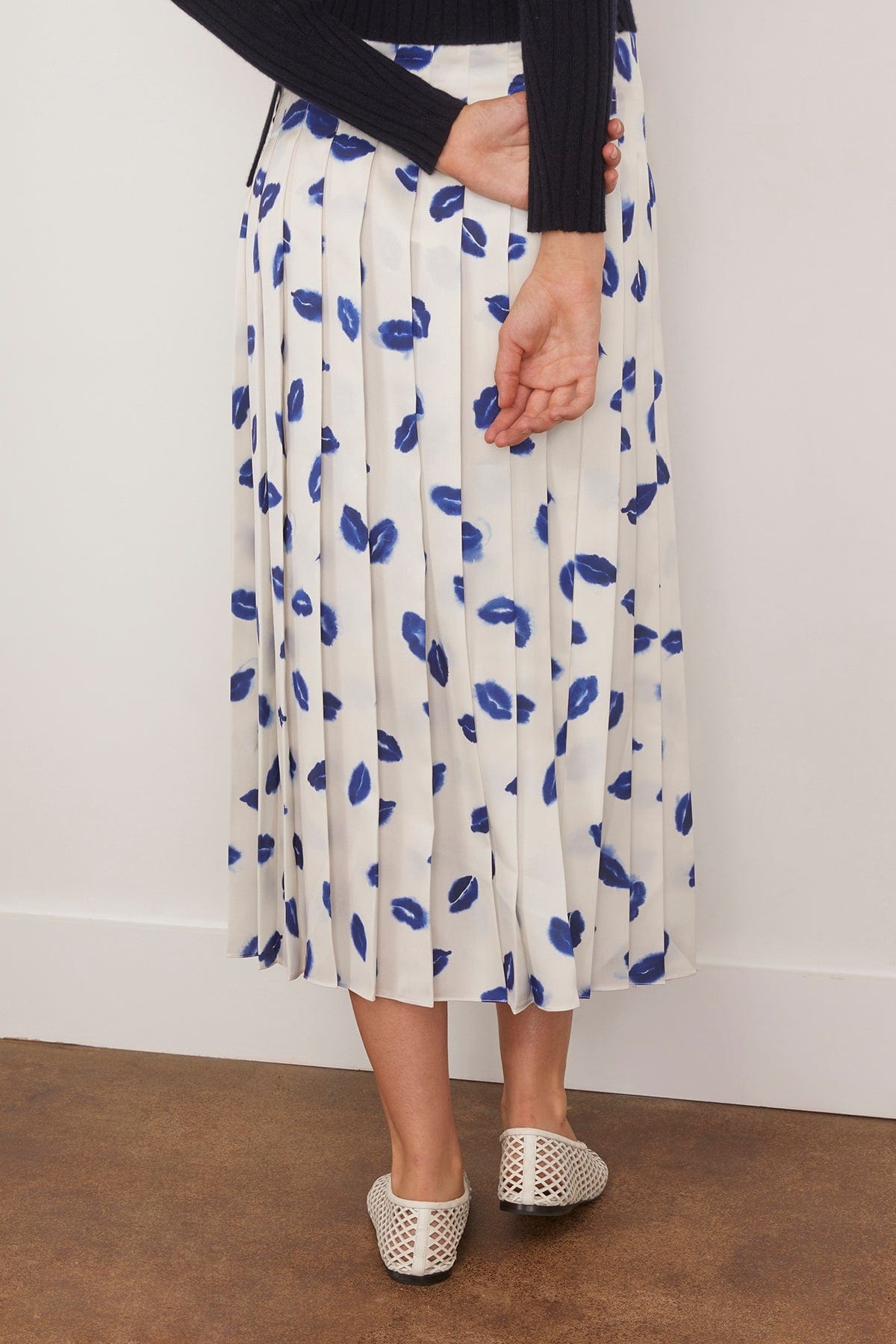 Monti Skirt in Berry Blue Kisses - 4
