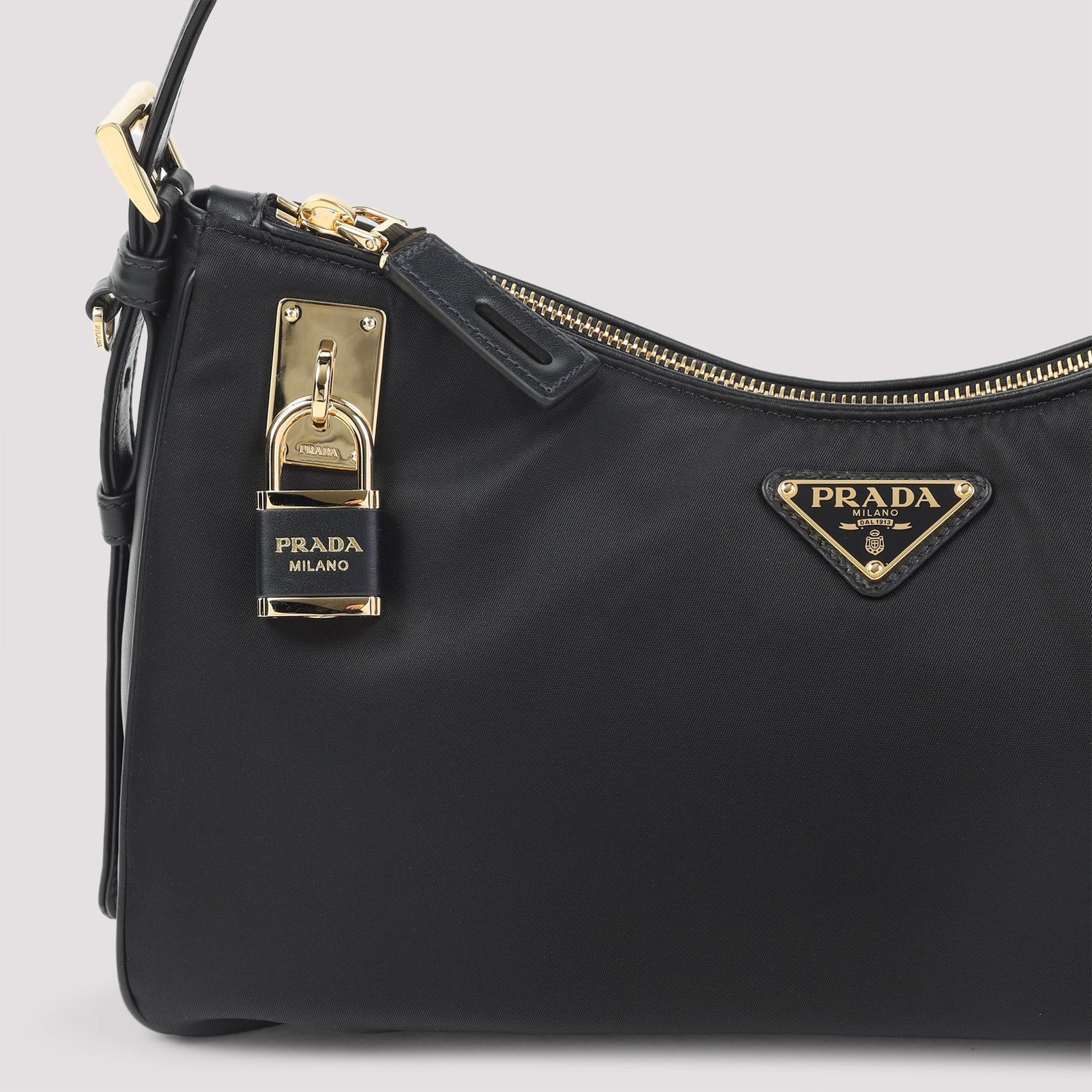 Prada Sacca Handbag Women - 3