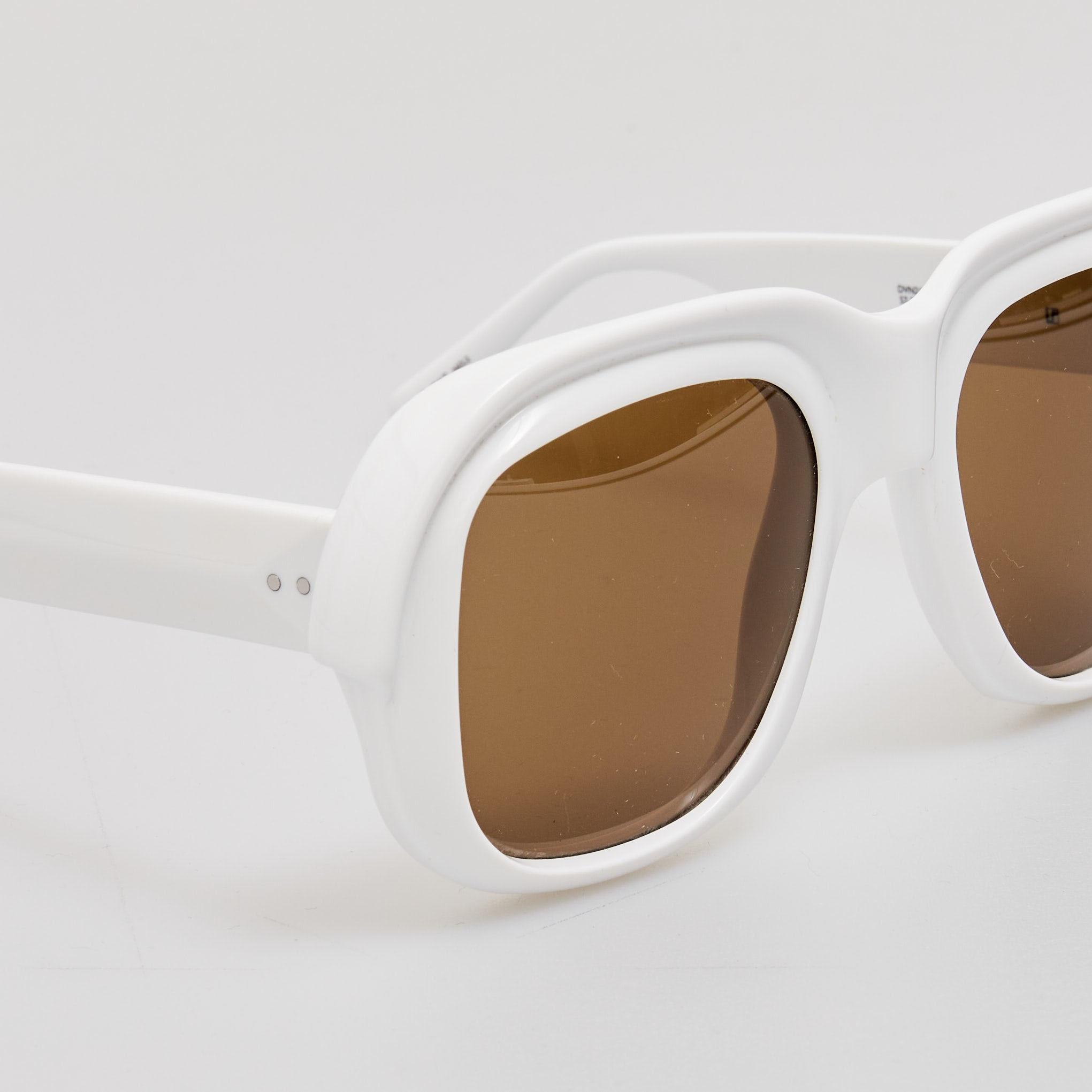 Oversize Sunglasses in Ecru - 3