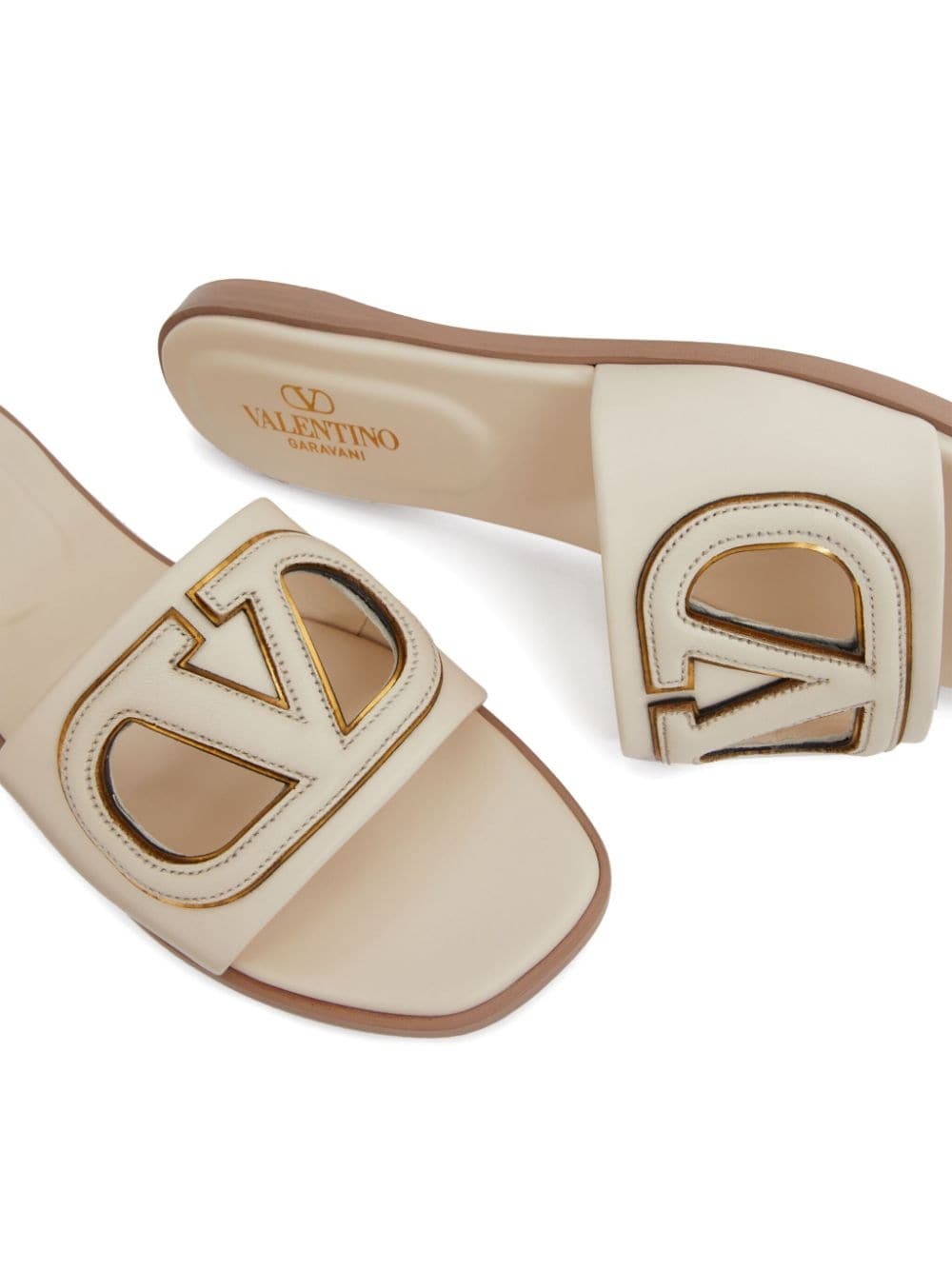 VLogo Signature flat leather sandals - 5