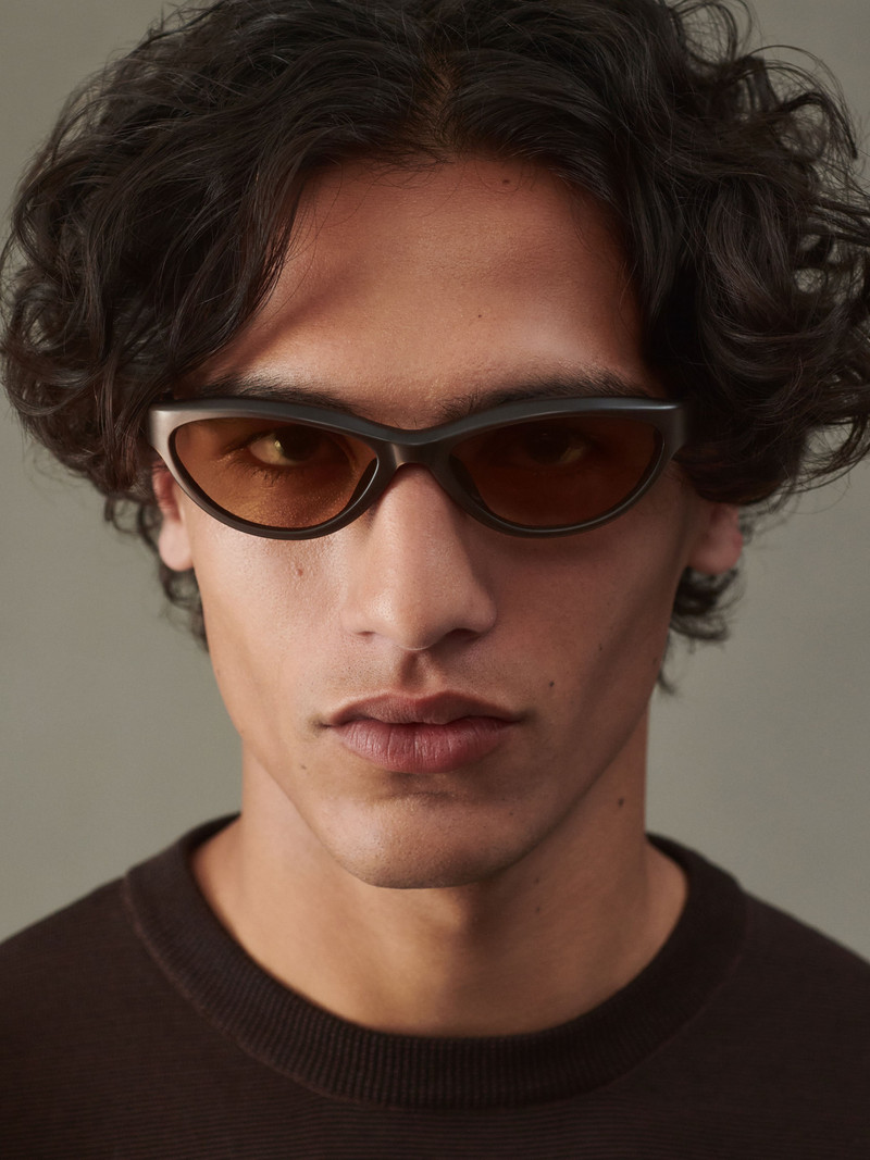 JACQUEMUS The Curvo sunglasses outlook