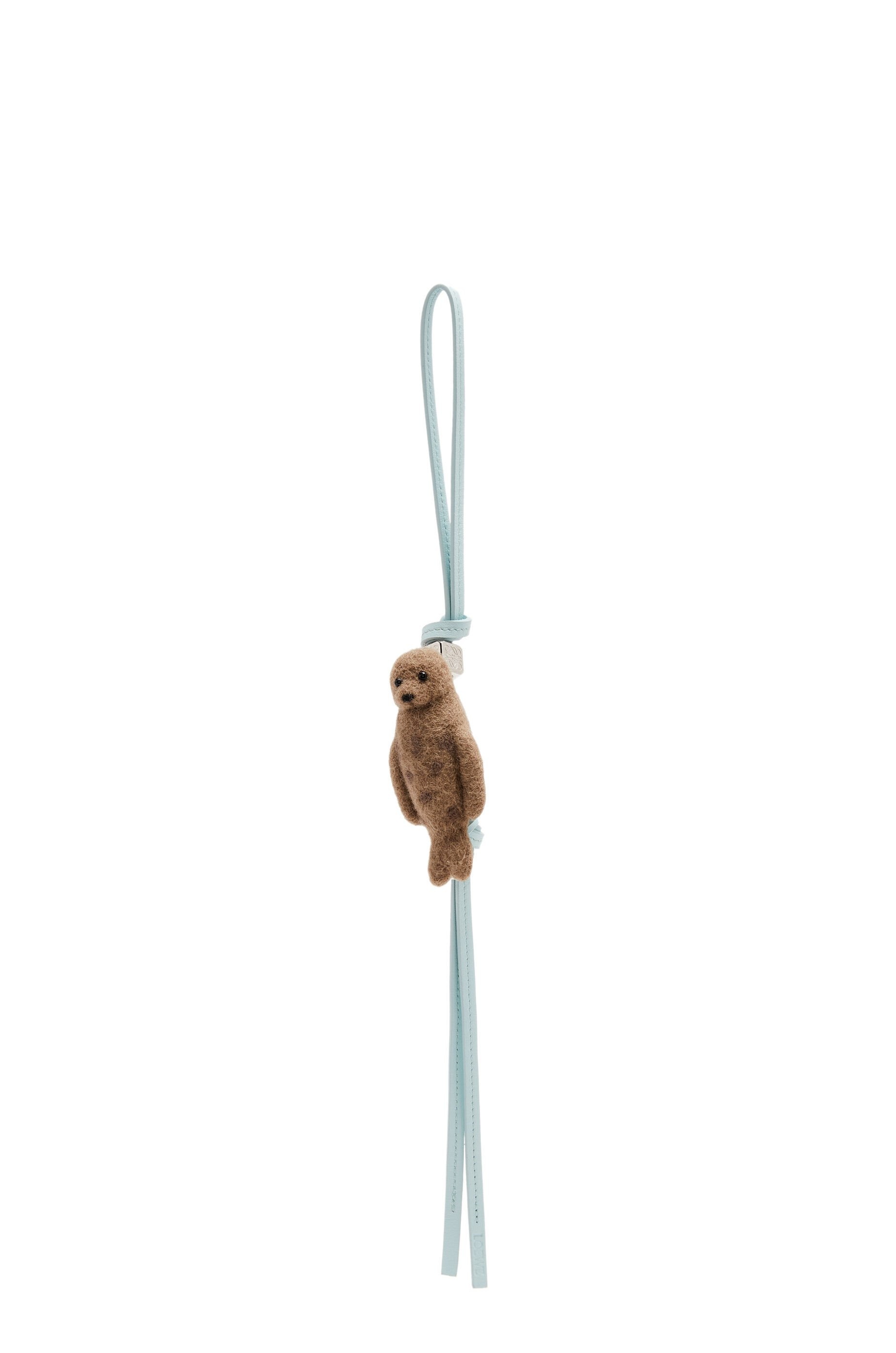 Seal charm in felt and calfskin - 1