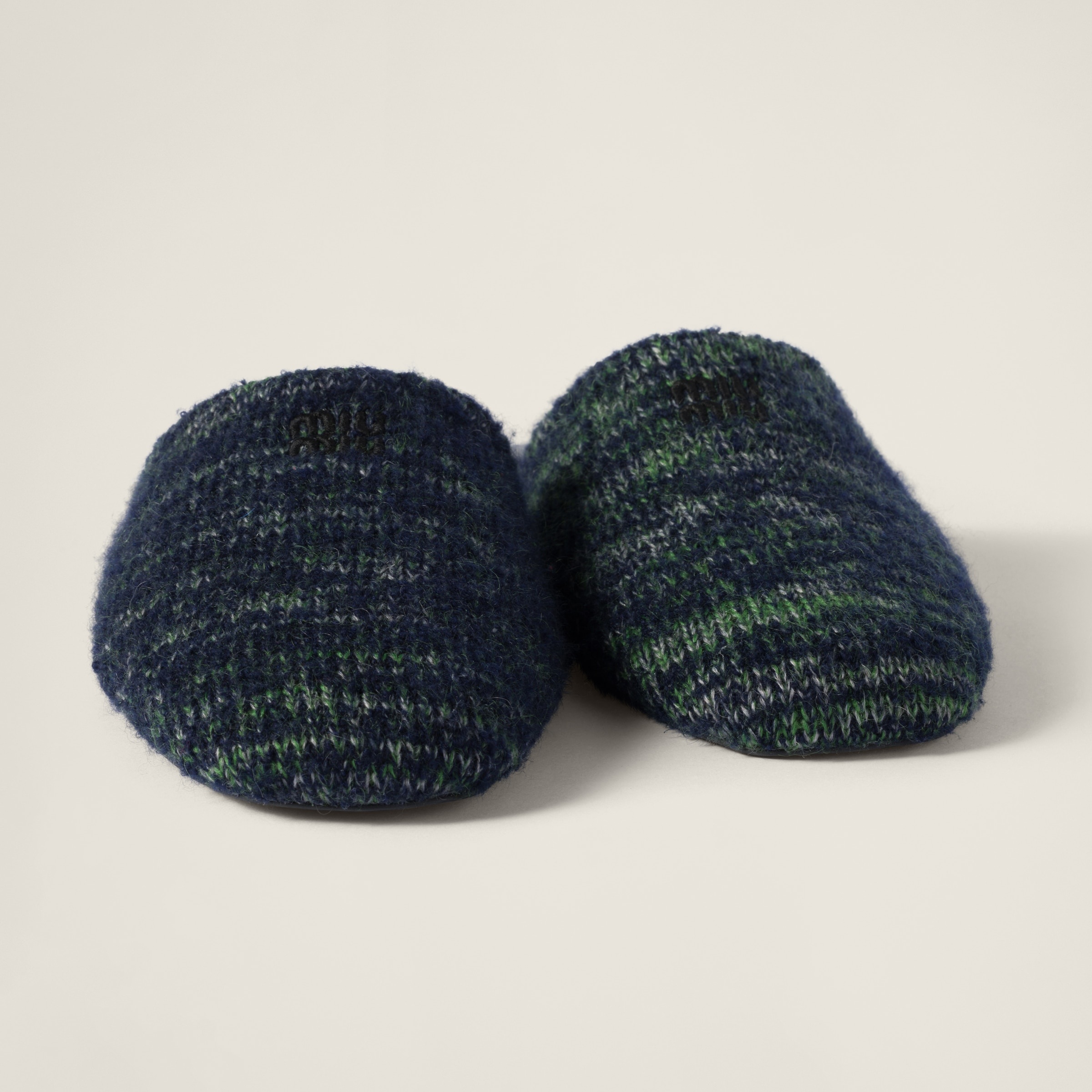 Wool slippers - 4