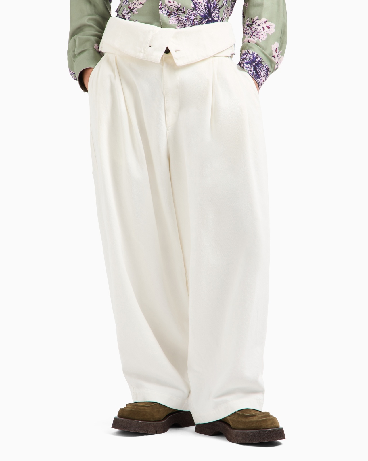 DESTROYED-EFFECT CANVAS TROUSERS WITH PEPLUM - 4