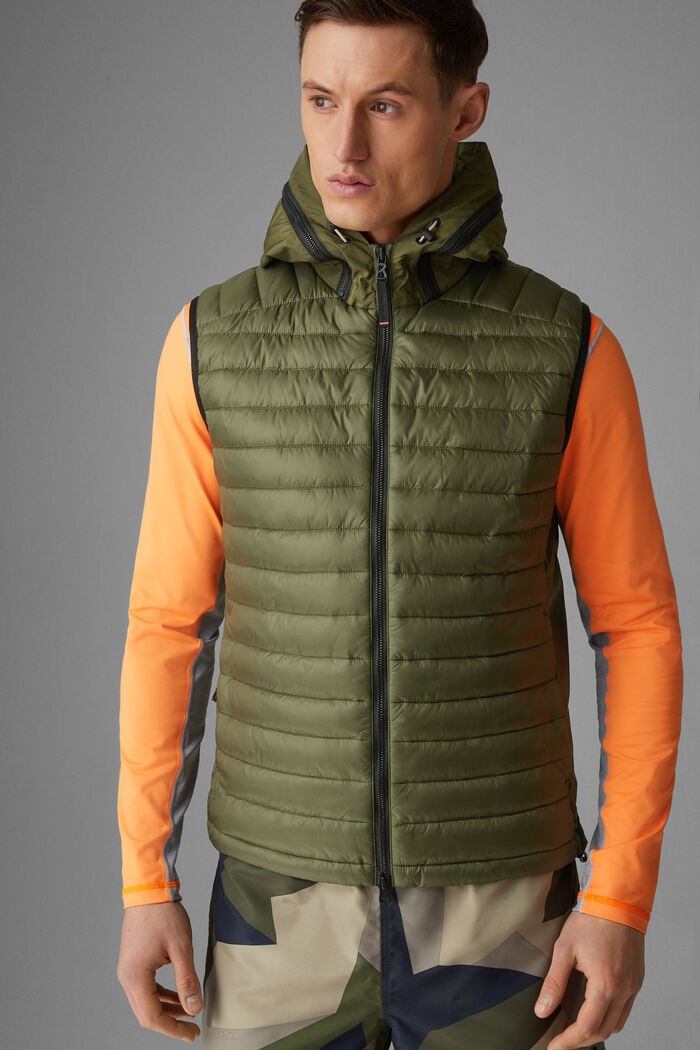 Casan Quilted vest in Olive green - 2