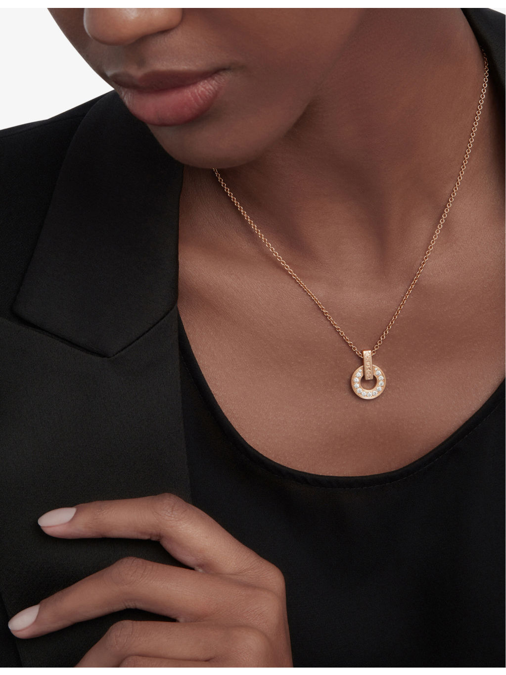 Bvlgari Bvlgari 18ct rose-gold and 0.37ct round brilliant-cut diamond pendant necklace - 5
