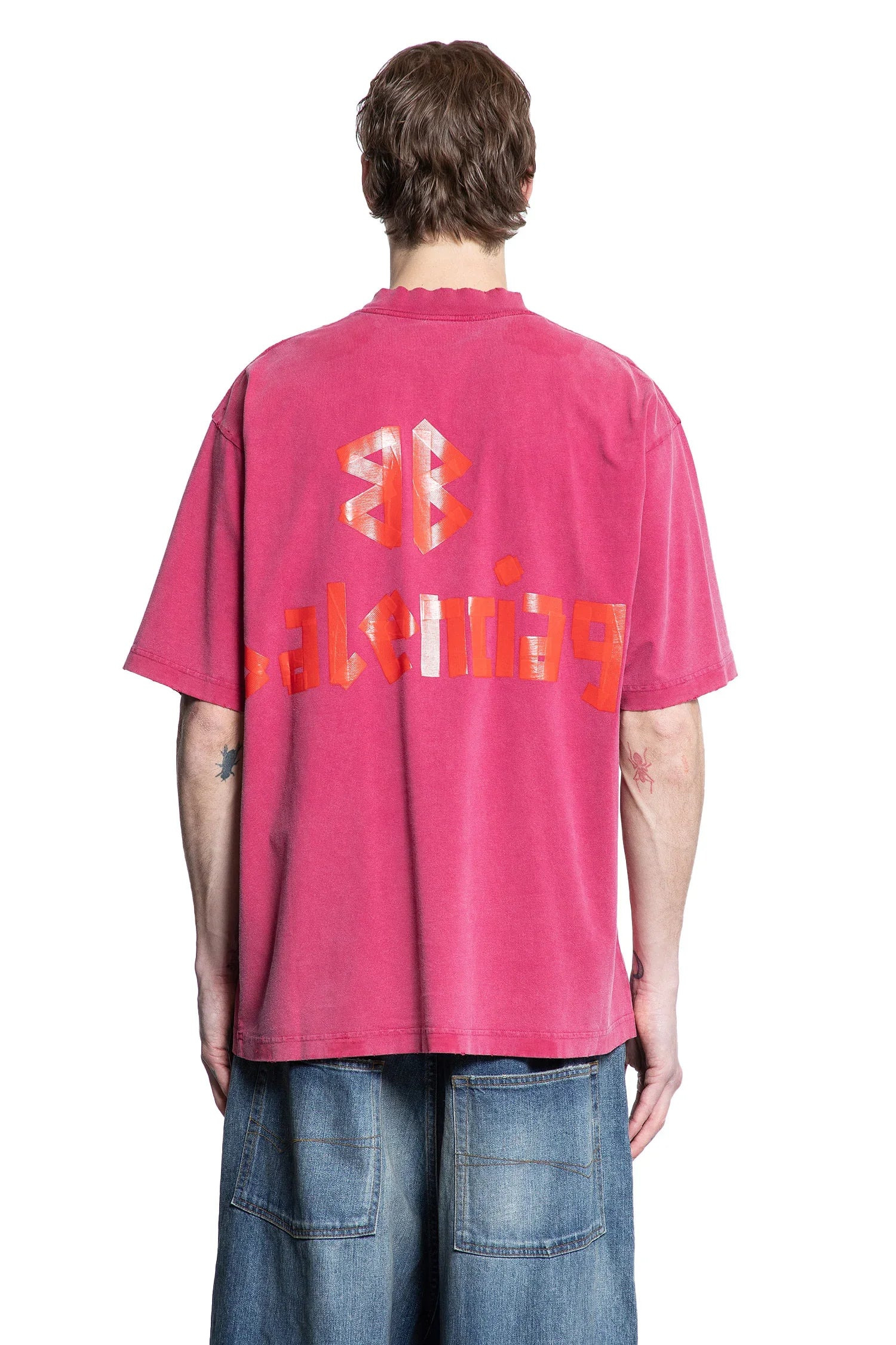 Tape-Type-T-Shirt-Medium-Fit - 3