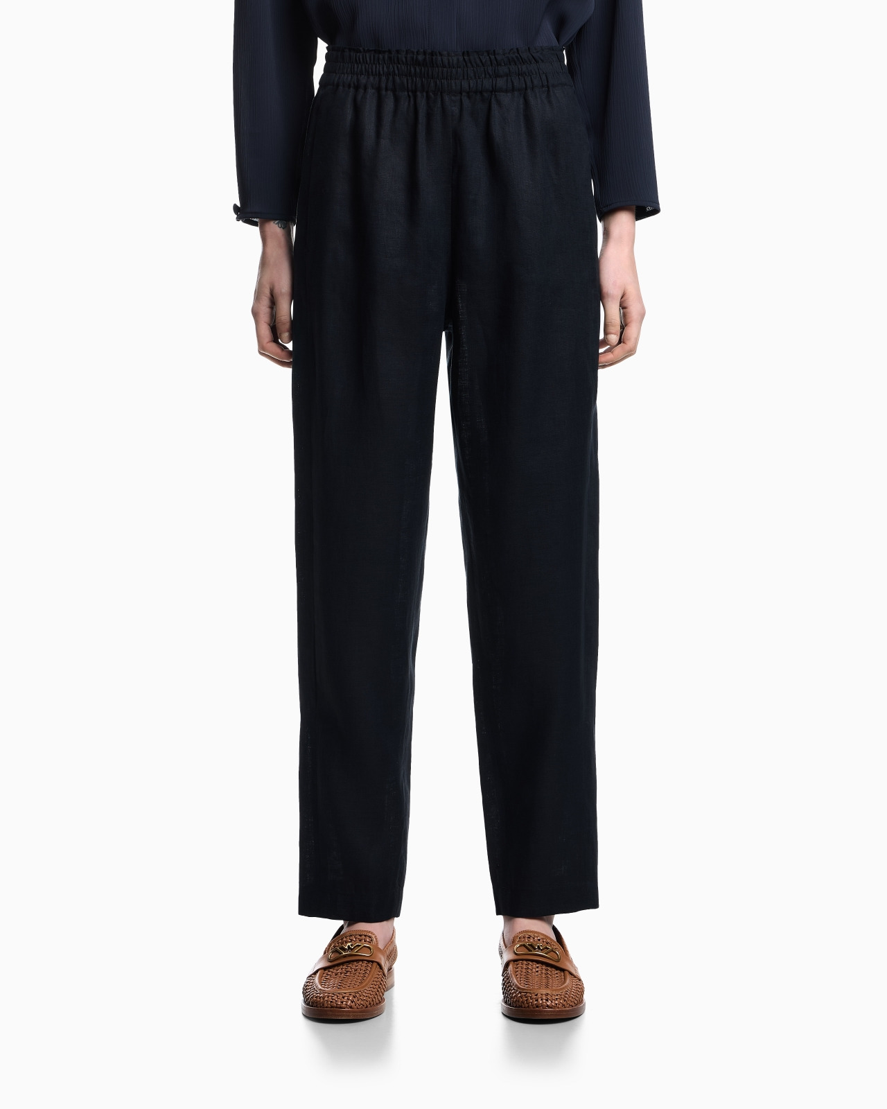 PURE LINEN TROUSERS WITH AN ELASTICATED WAIST - 4