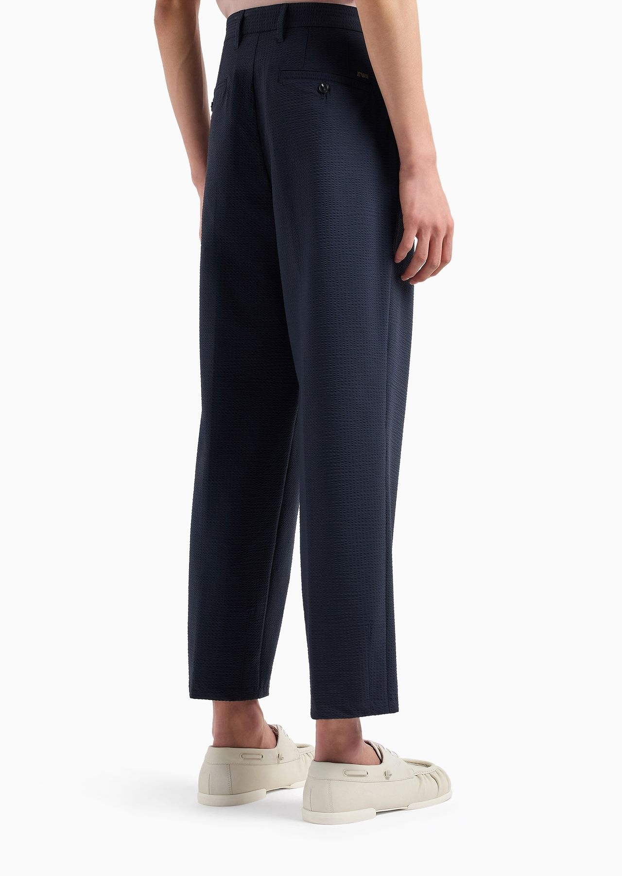 Pleated technical-seersucker fabric chinos - 3