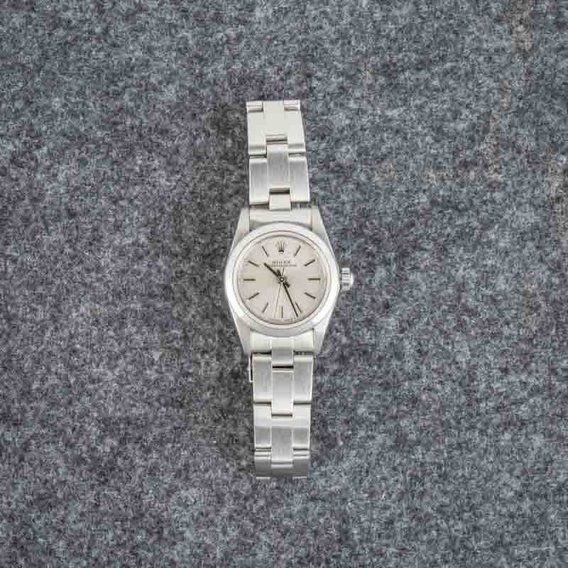 Rolex Oyster Perpetual 67180 Silver Dial - 5