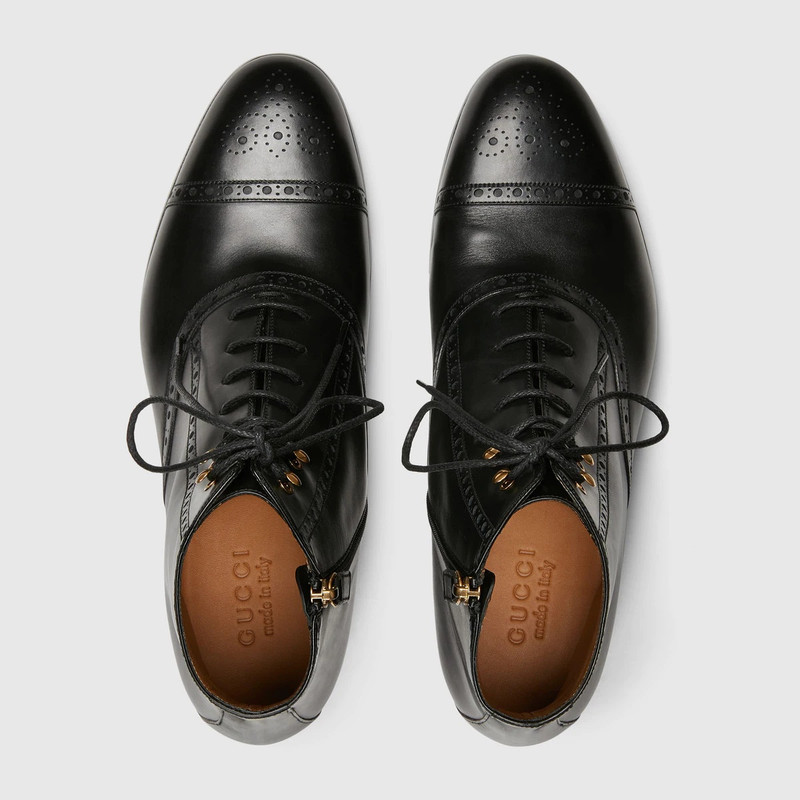 Men's boot with brogue details 3