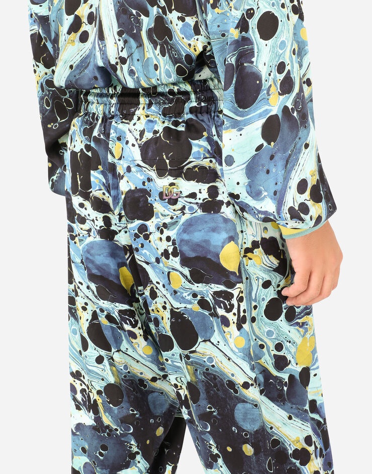 Satin jogging pants with blue marbled print - 4