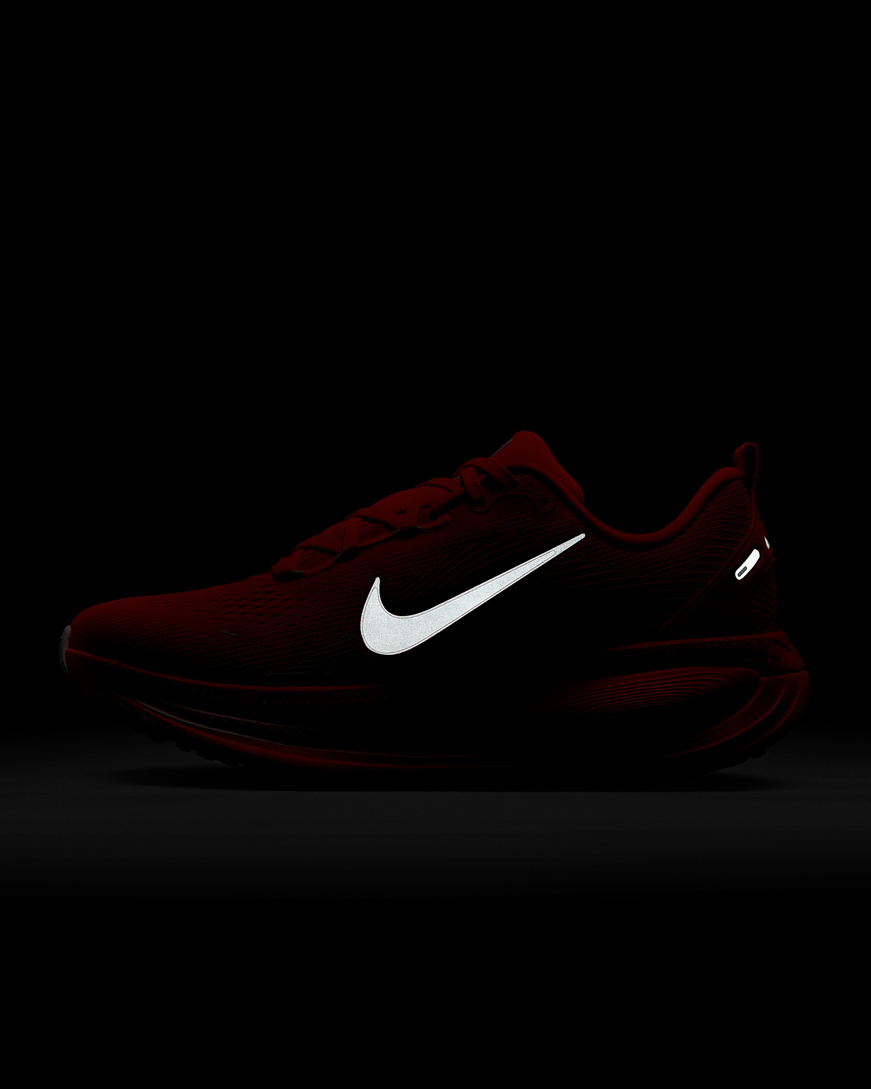 Nike Vomero 18 Women's Road Running Shoes - 11