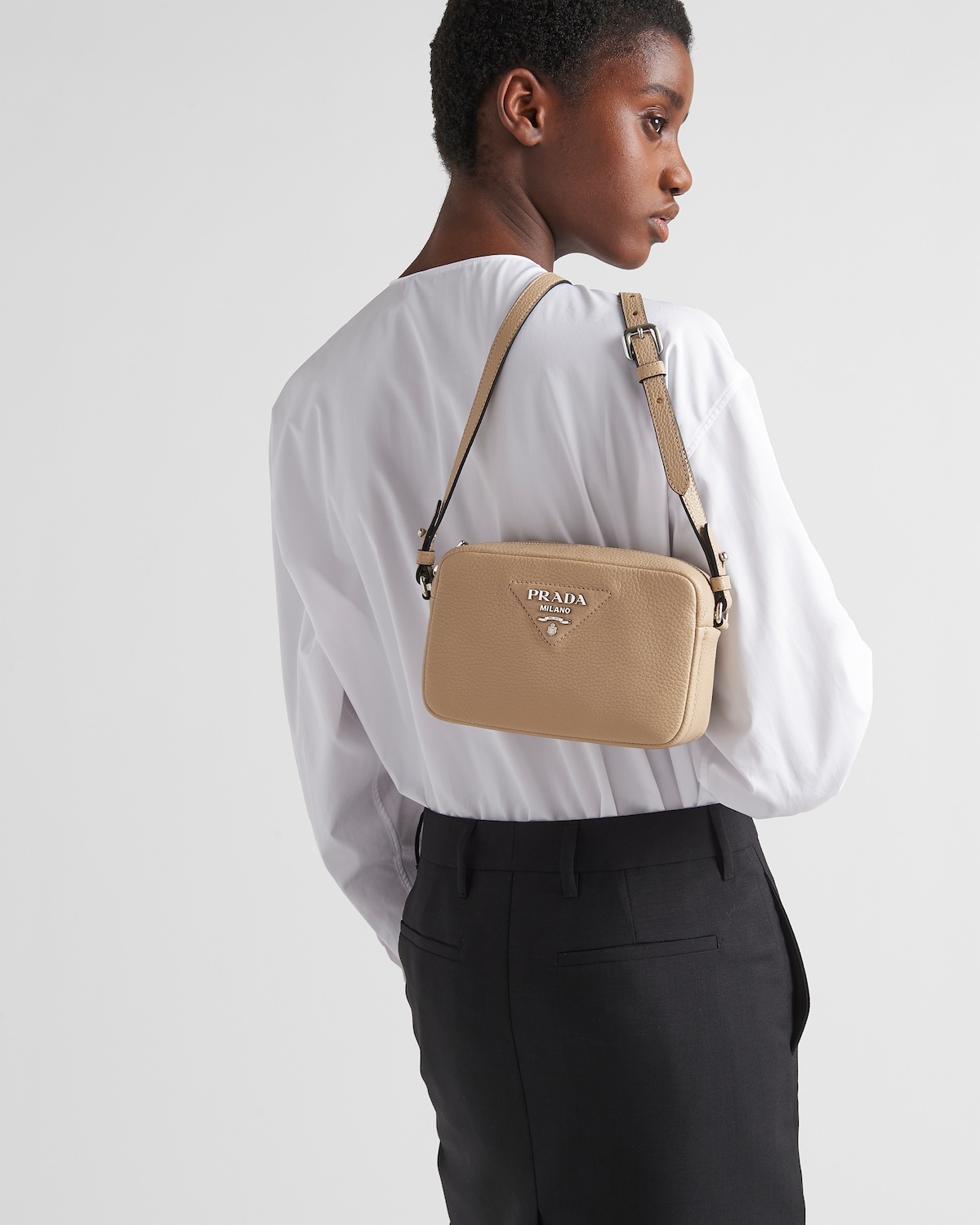 Small leather bag - 8