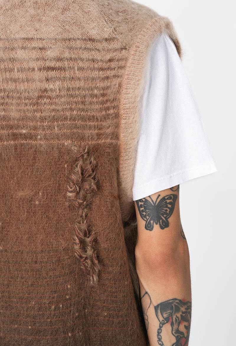 GRADIENT MOHAIR VEST 8