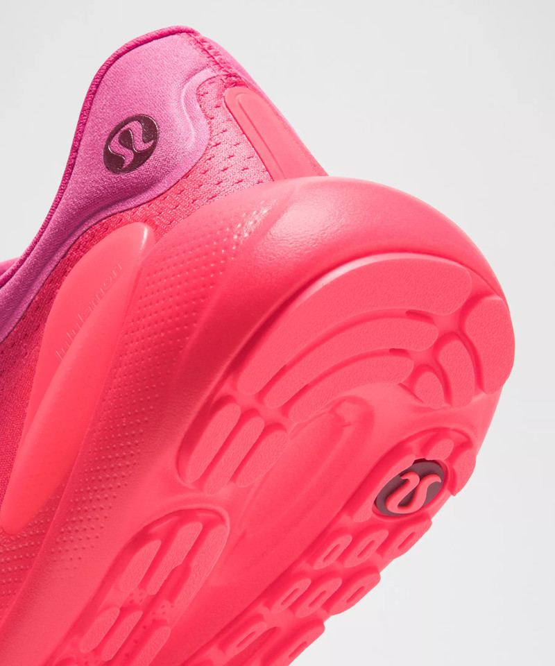 Women's Beyondfeel Running Shoe 9