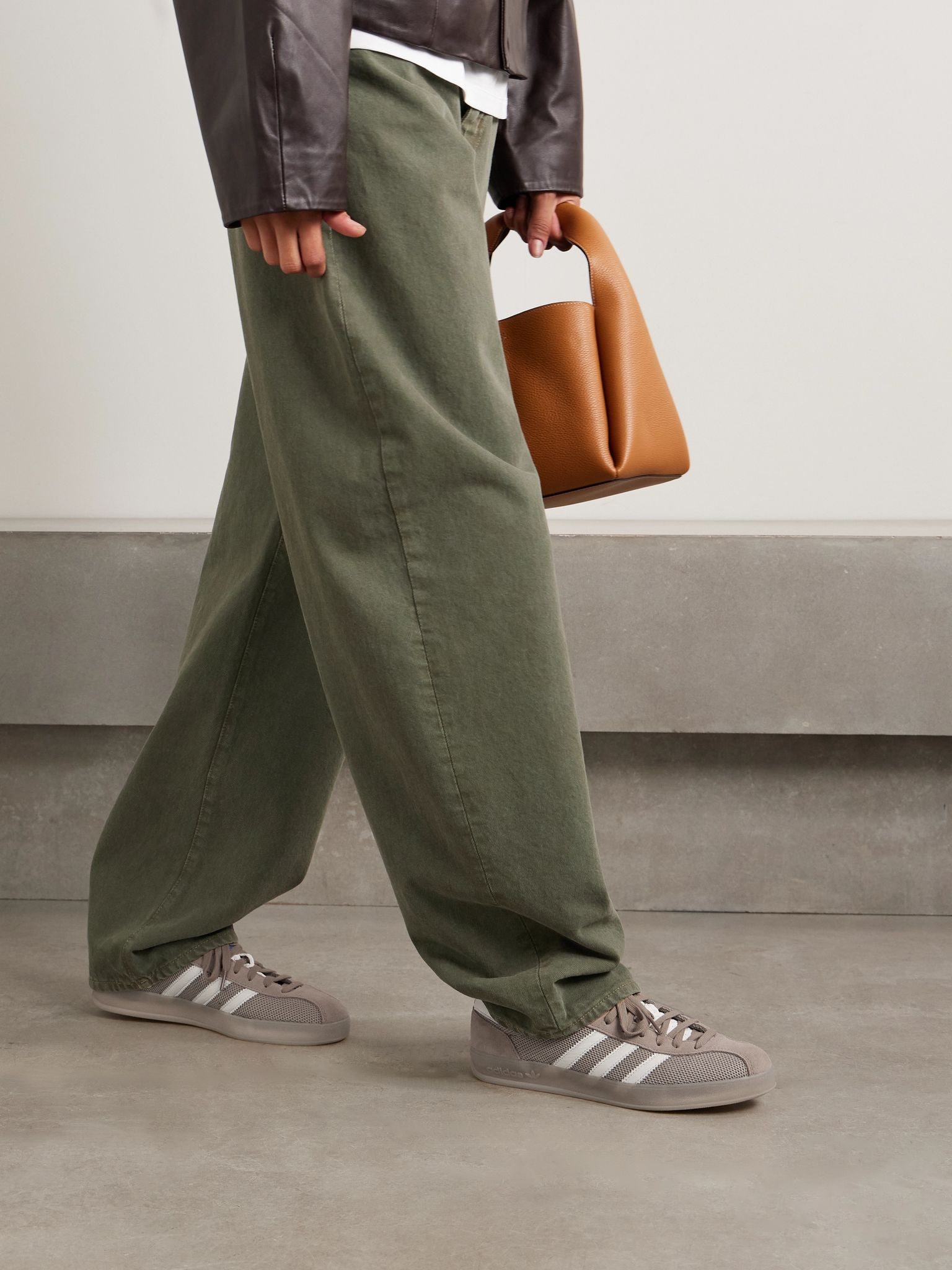 Gazelle Indoor Pro suede and leather-trimmed mesh sneakers Mushroom - 2