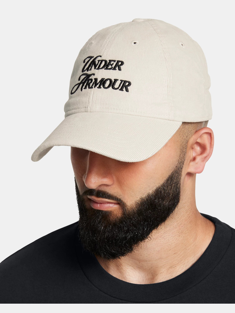 UA Sportstyle Corduroy 3