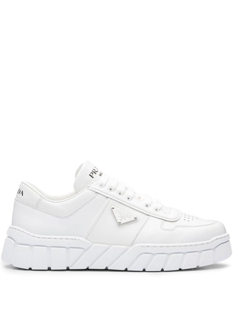 logo-plaque low-top sneakers - 1