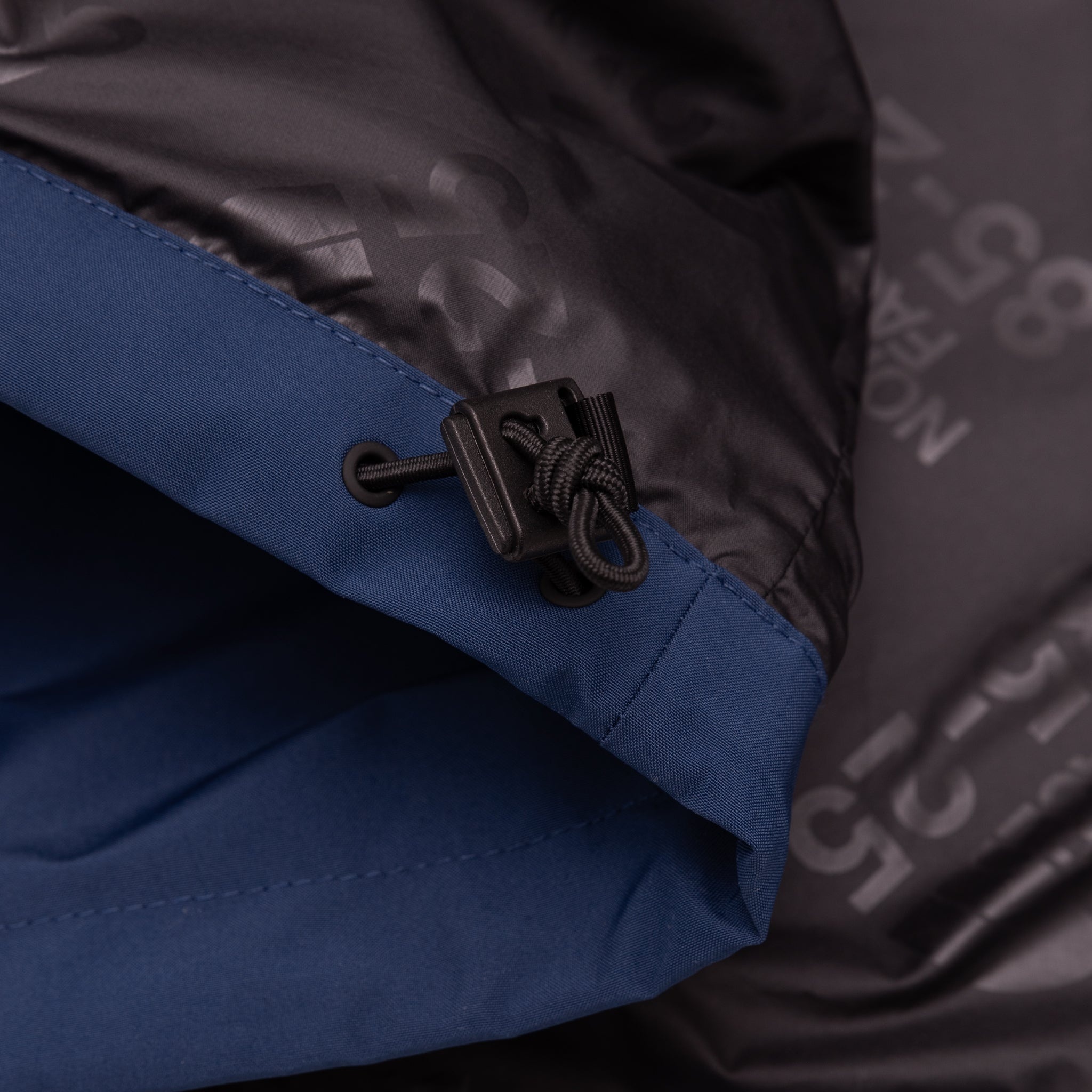 GORE-TEX MOUNTAIN JACKET - 6