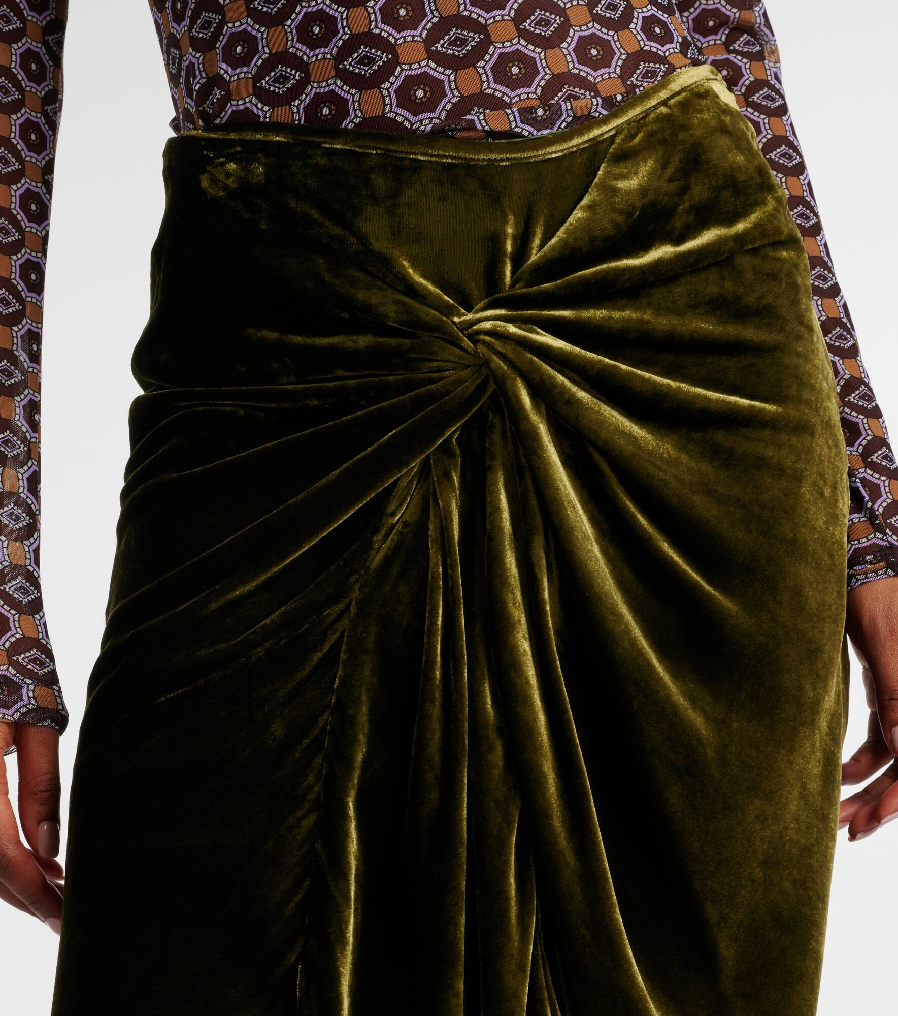 Draped velvet midi skirt - 4